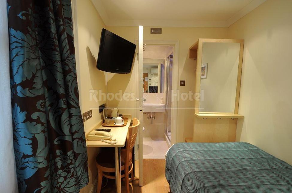 Single Room photo 3