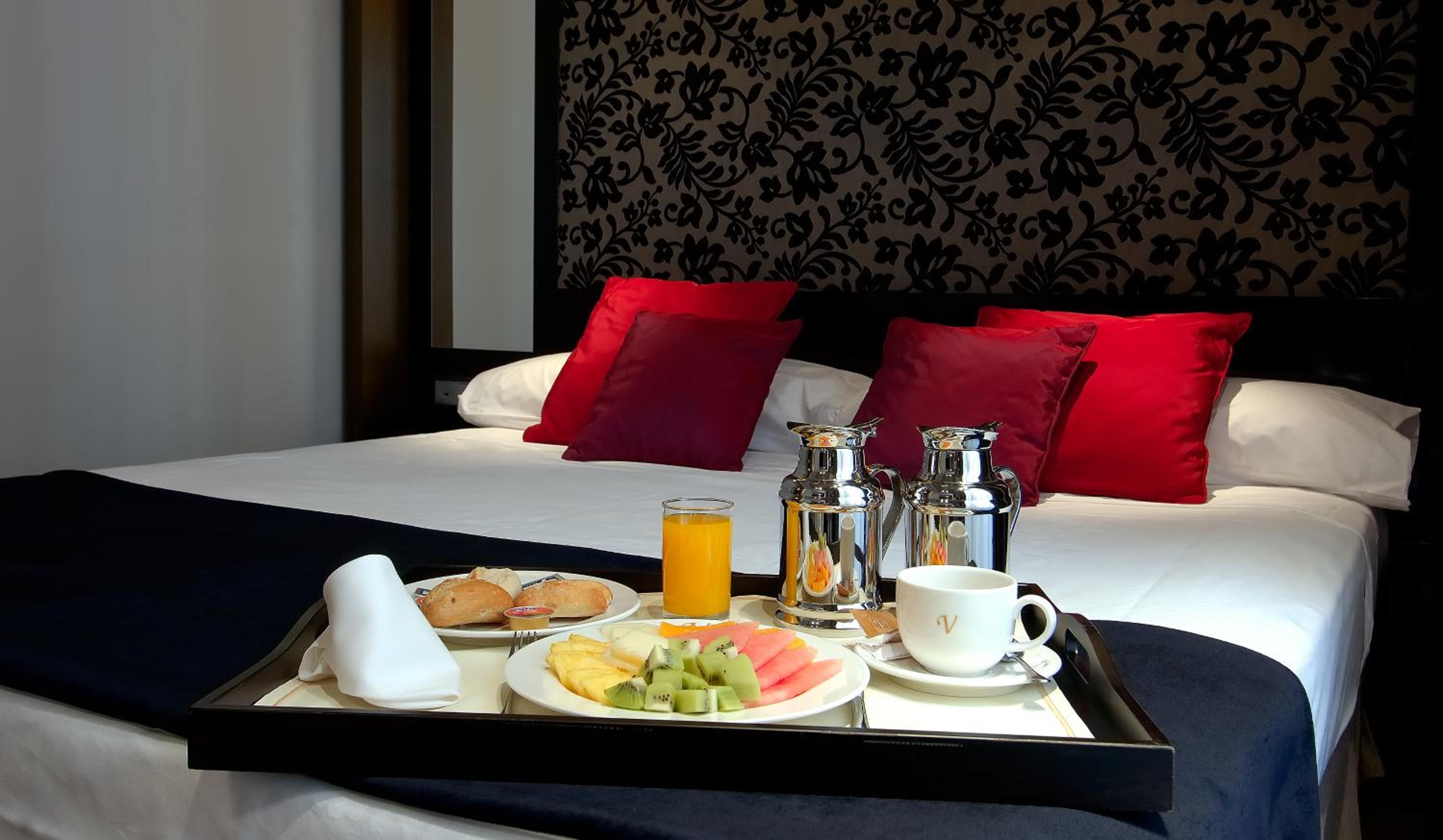 Double Or Twin Room - Photo 7