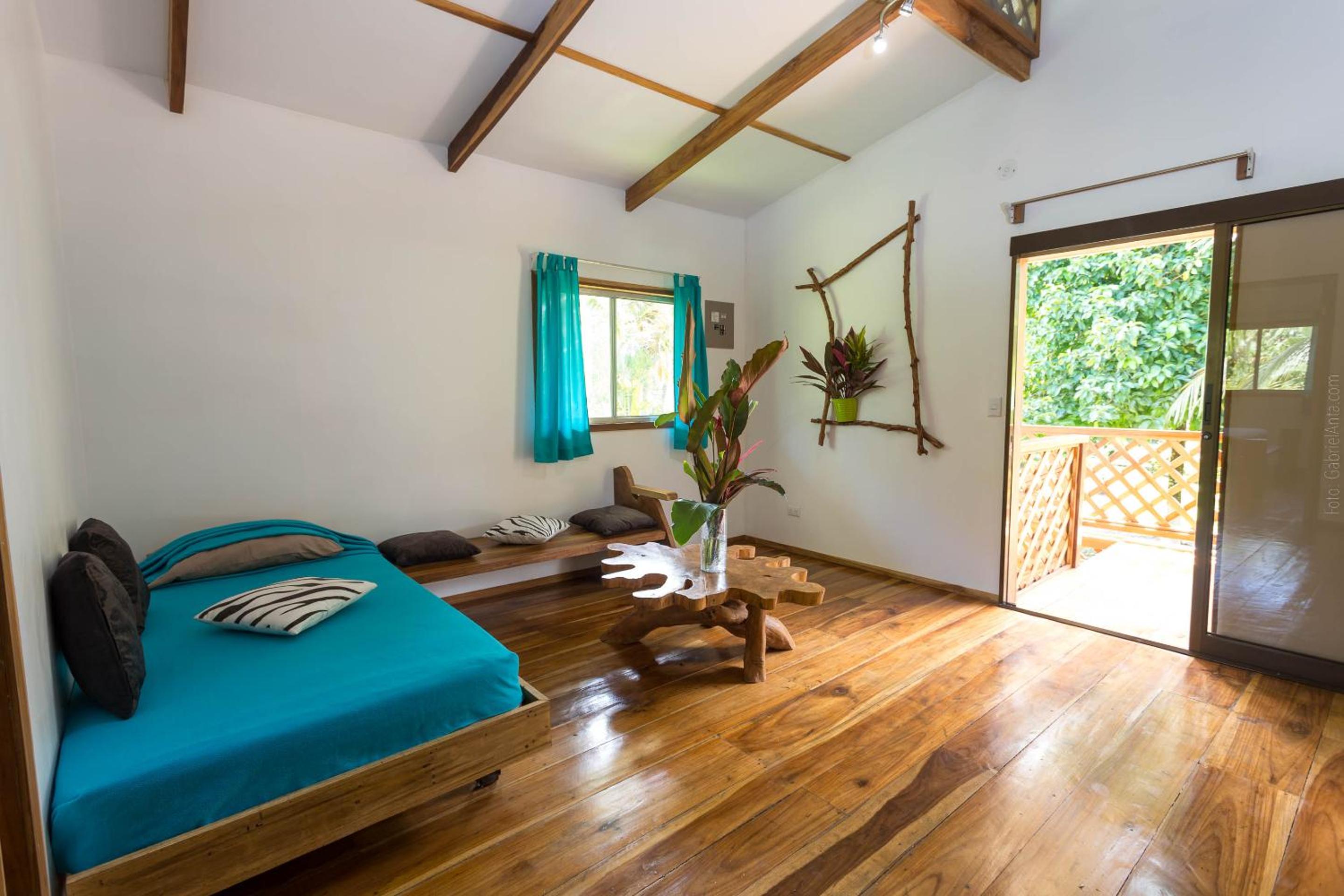 Two-Bedroom Bungalow photo 2