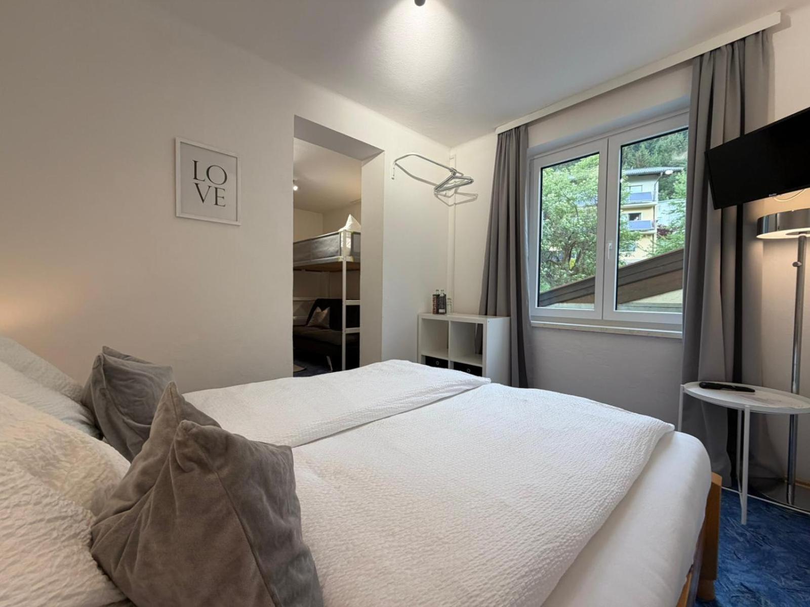 Quadruple Room with Shower