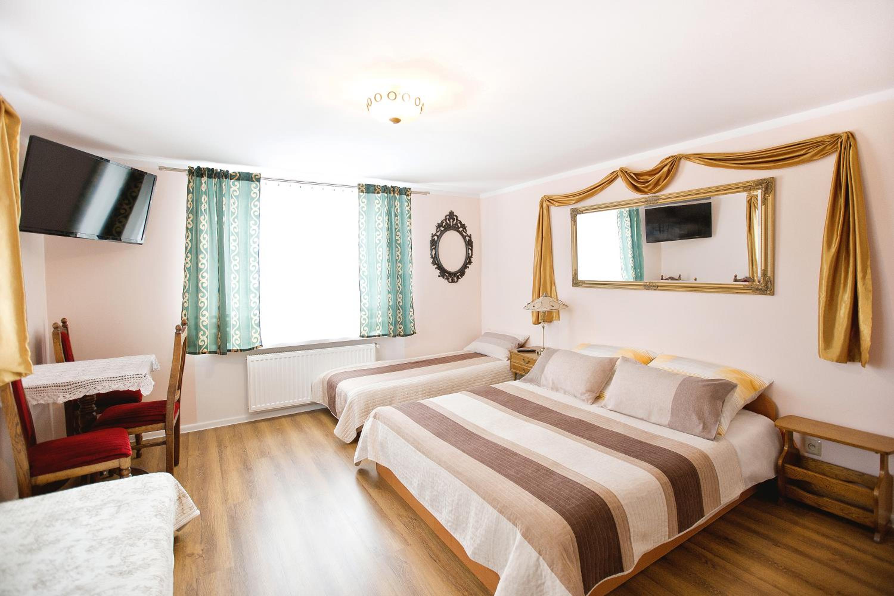 Comfort Quadruple Room photo 1