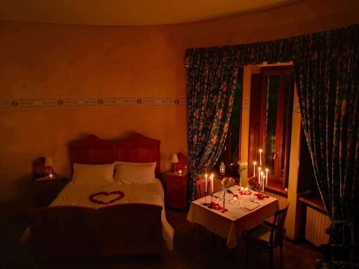 Suite - Split Level - Photo 1
