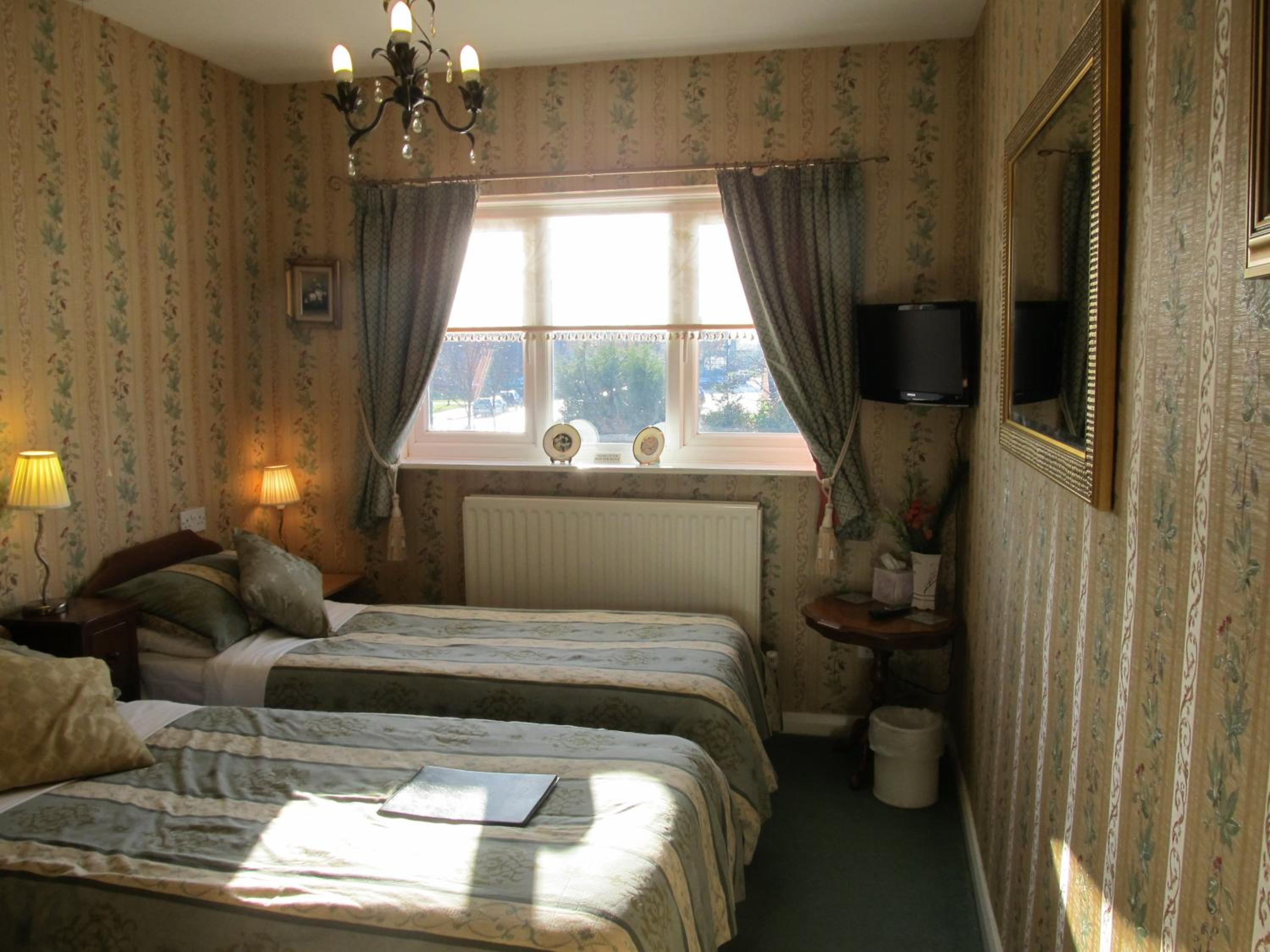 Small Twin Room