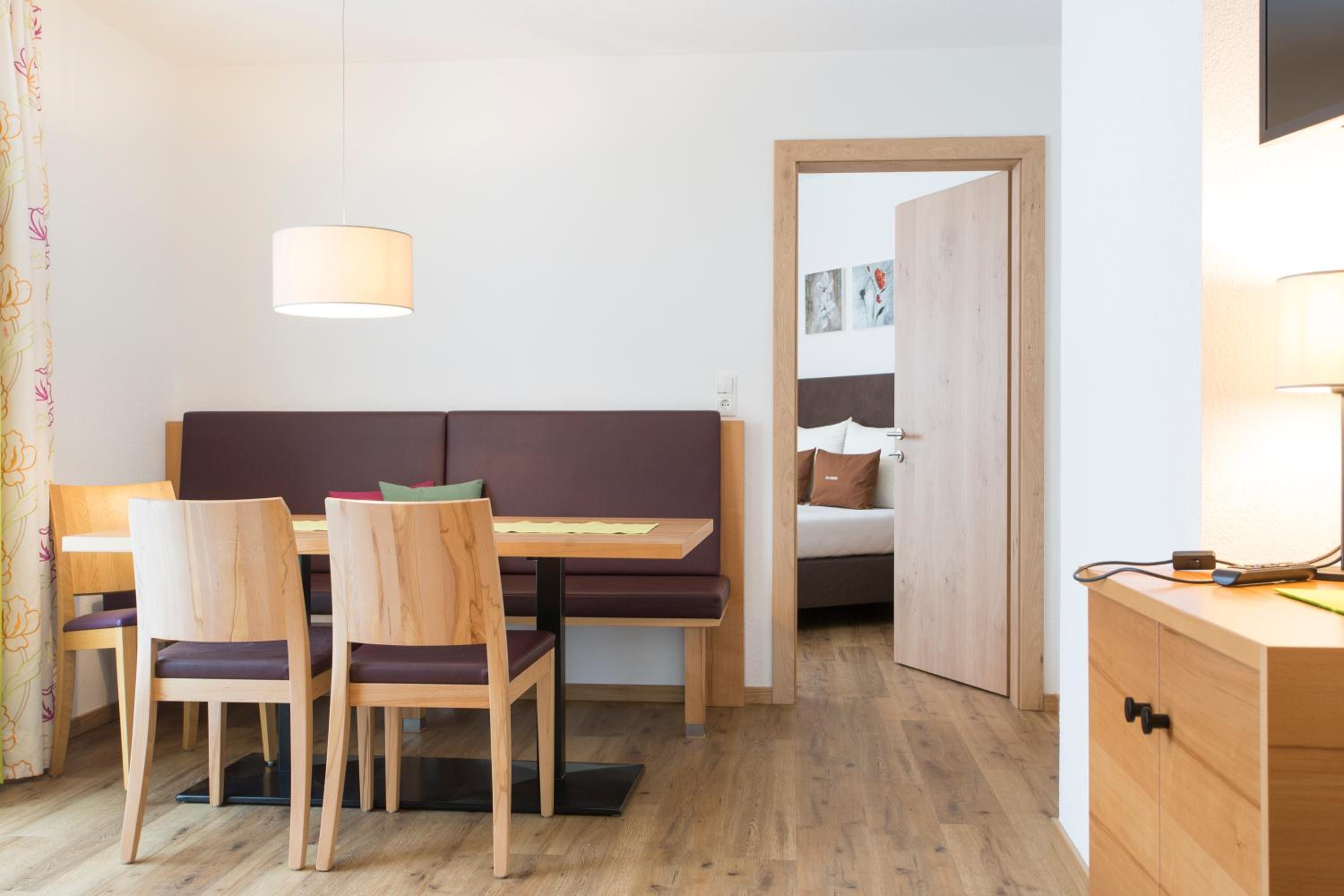 Apartment - Photo 5