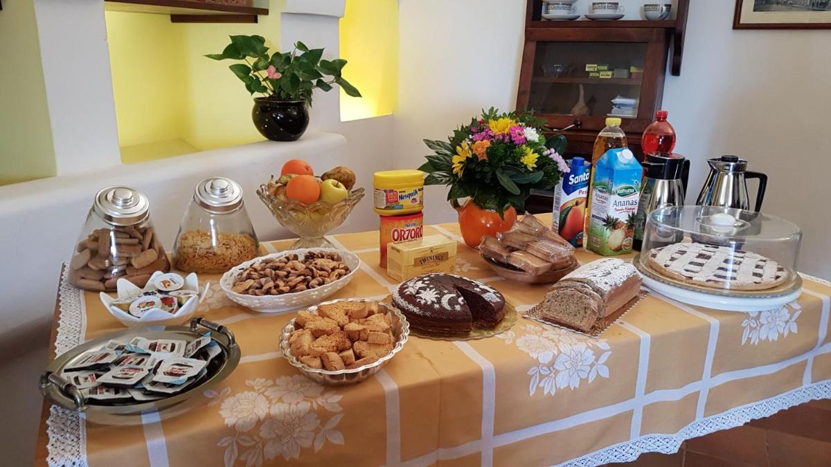 Double or Twin Room with Terrace