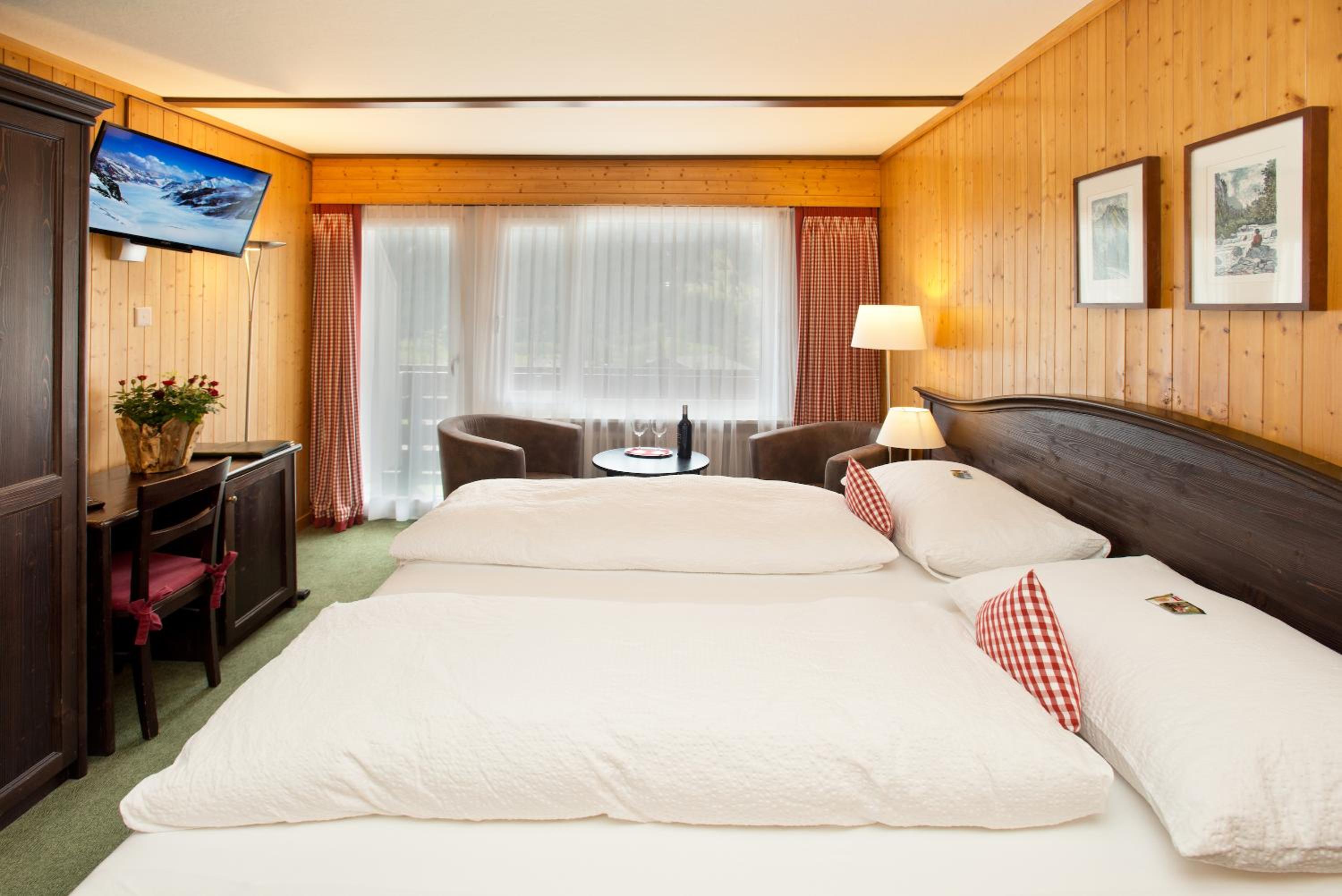 Superior Double Room with Eiger View - Photo 5