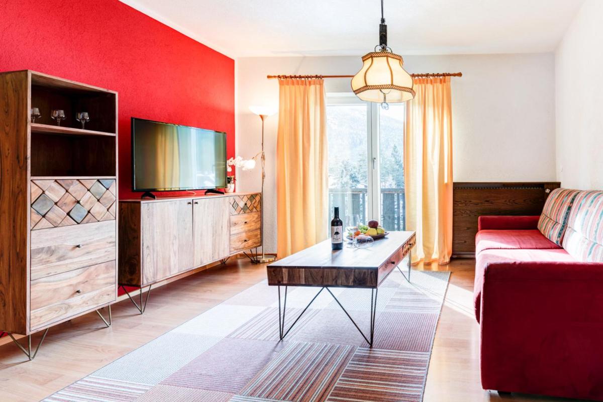 Two-Bedroom Apartment with access to Spa areas photo 3