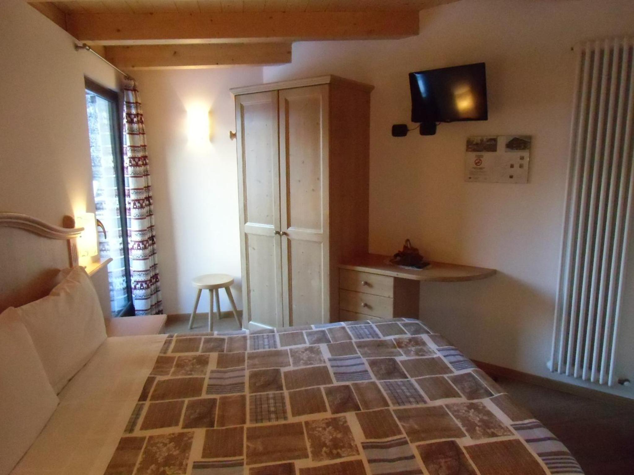 Small Double Room photo 1