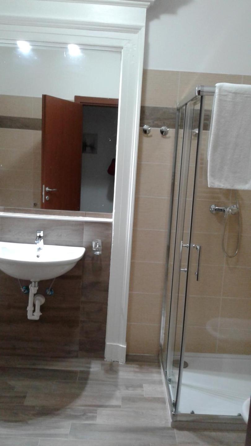 Double Or Twin Room photo 2