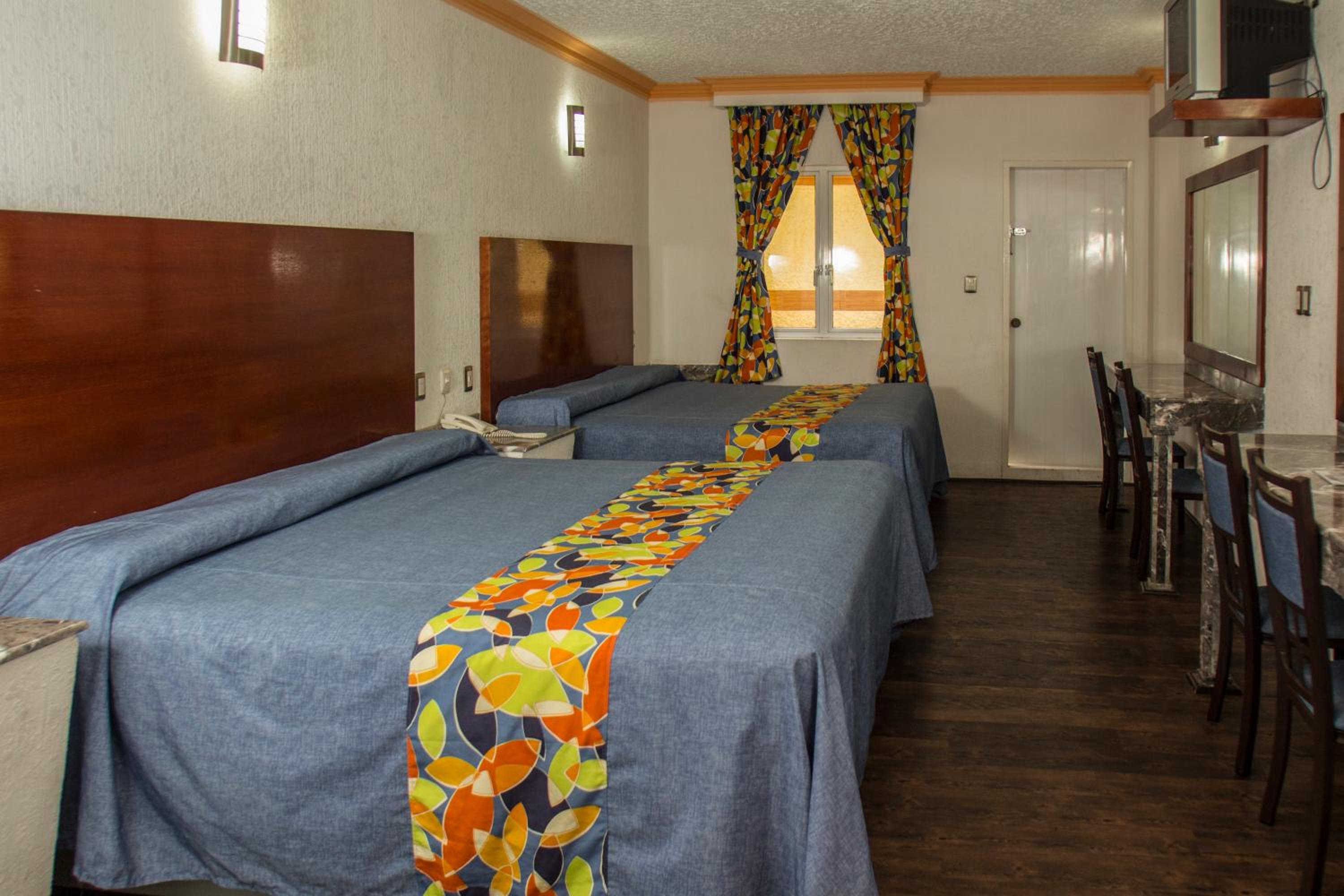 Twin Room with Terrace photo 2
