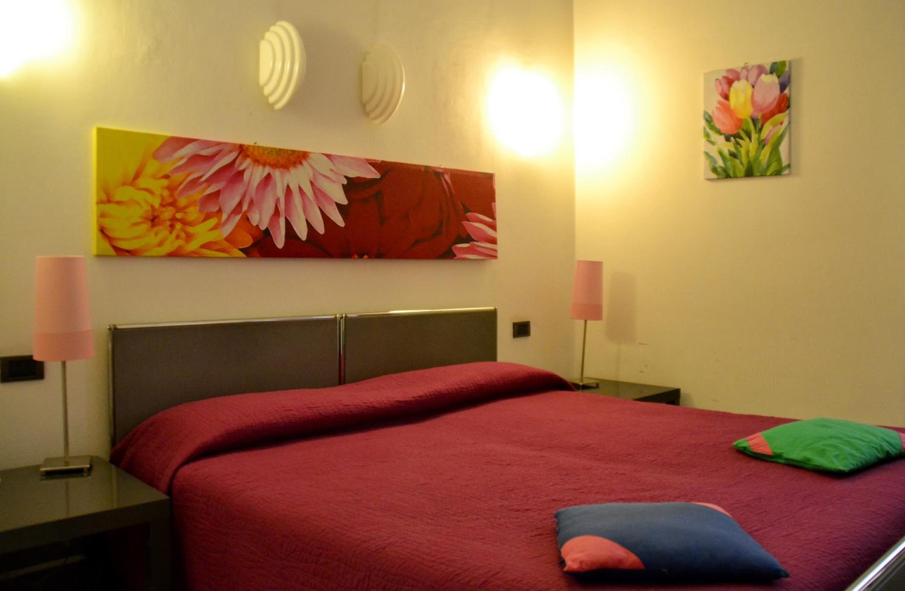 Economy Double Room photo 1