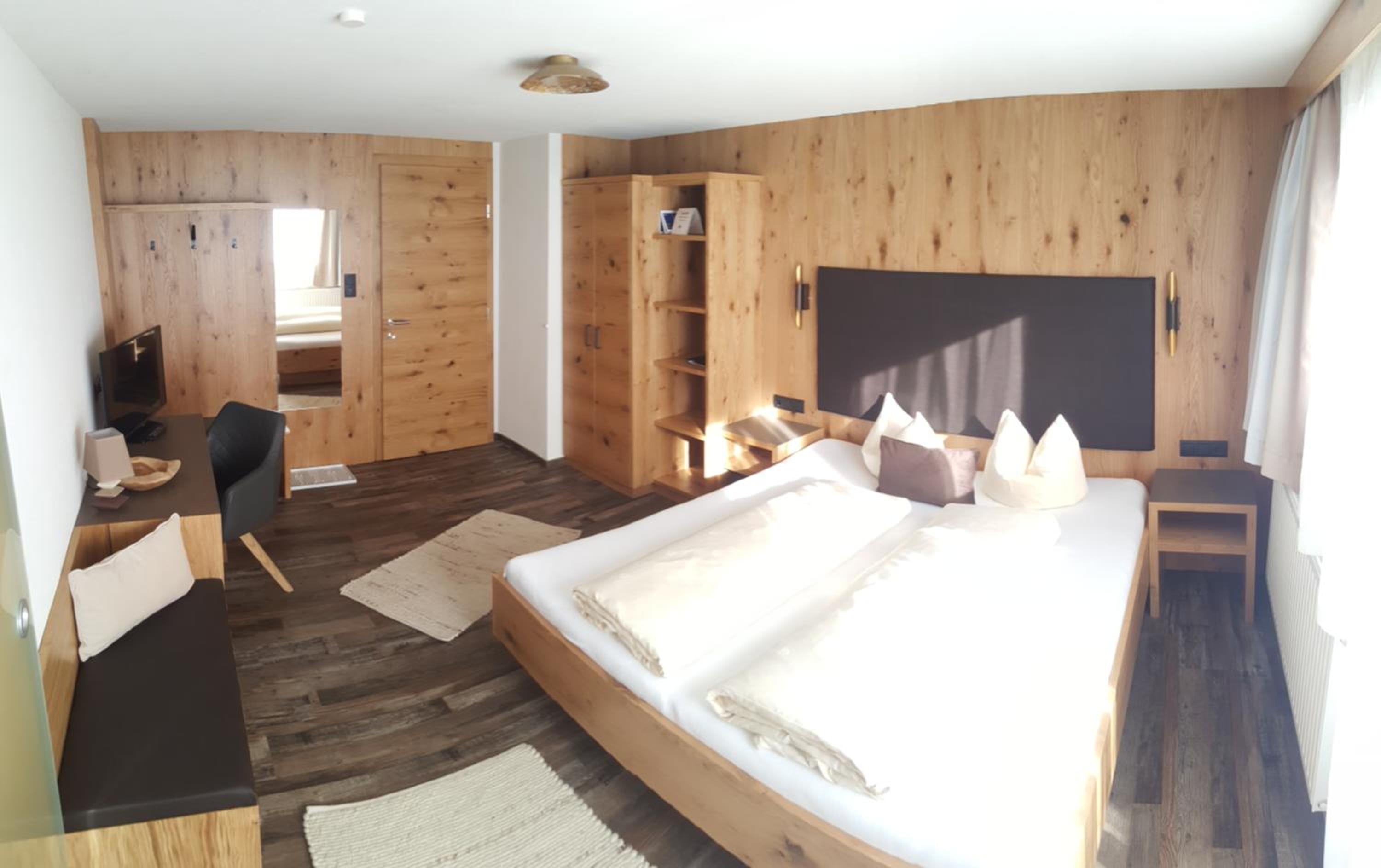 Deluxe Double Room photo 1