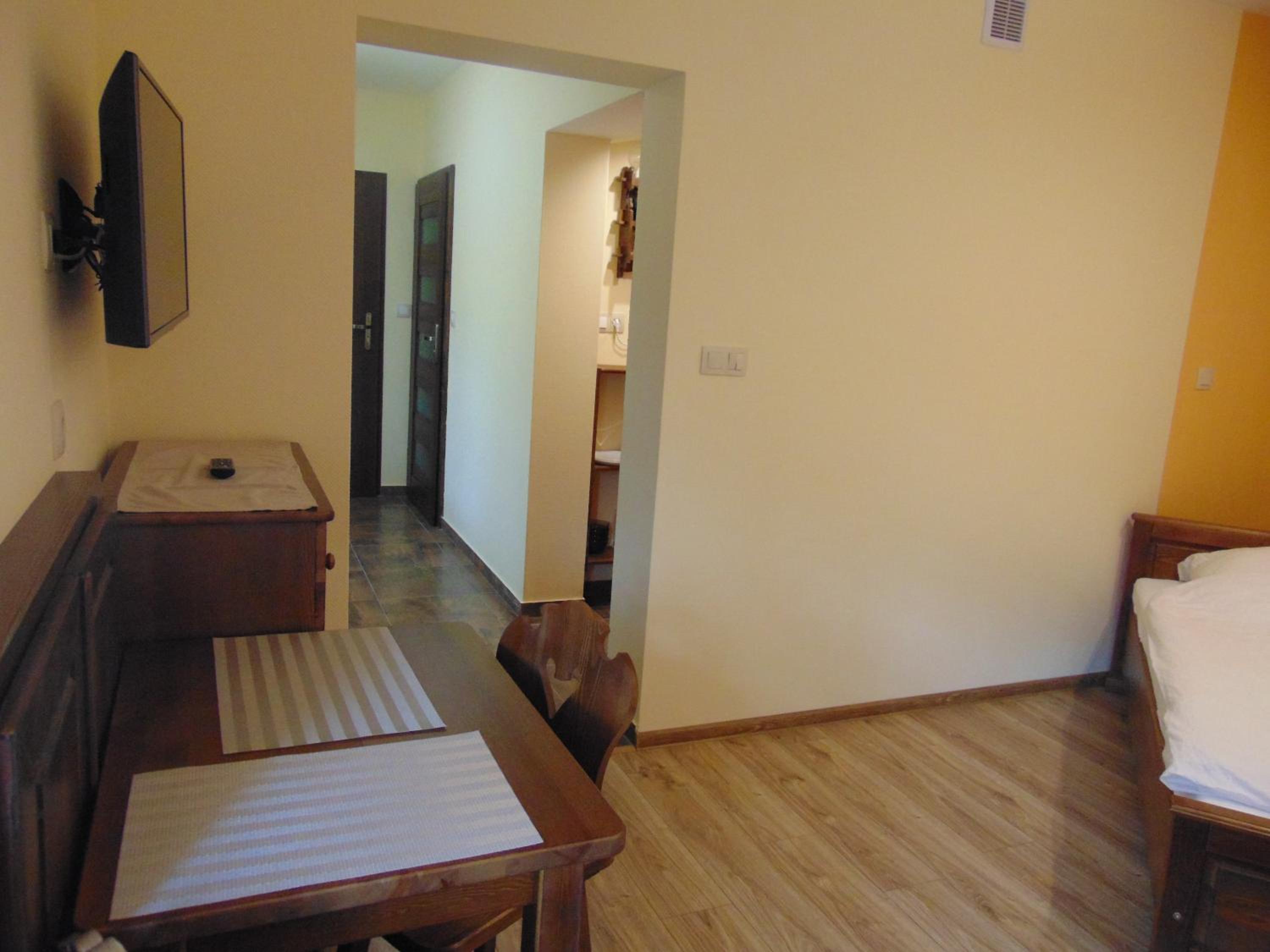 Superior Twin Room - Photo 6