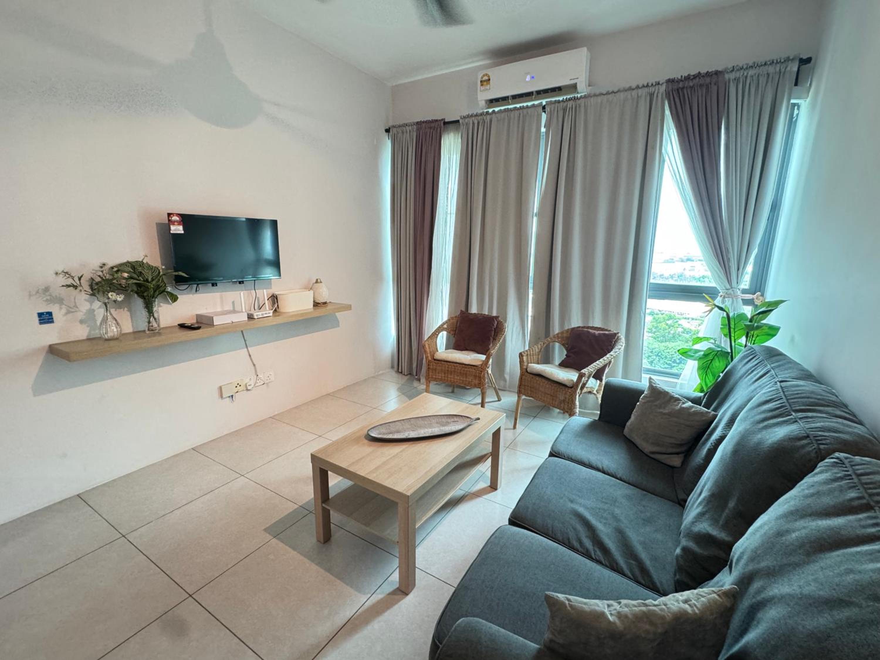Three-Bedroom Apartment Suite photo 3
