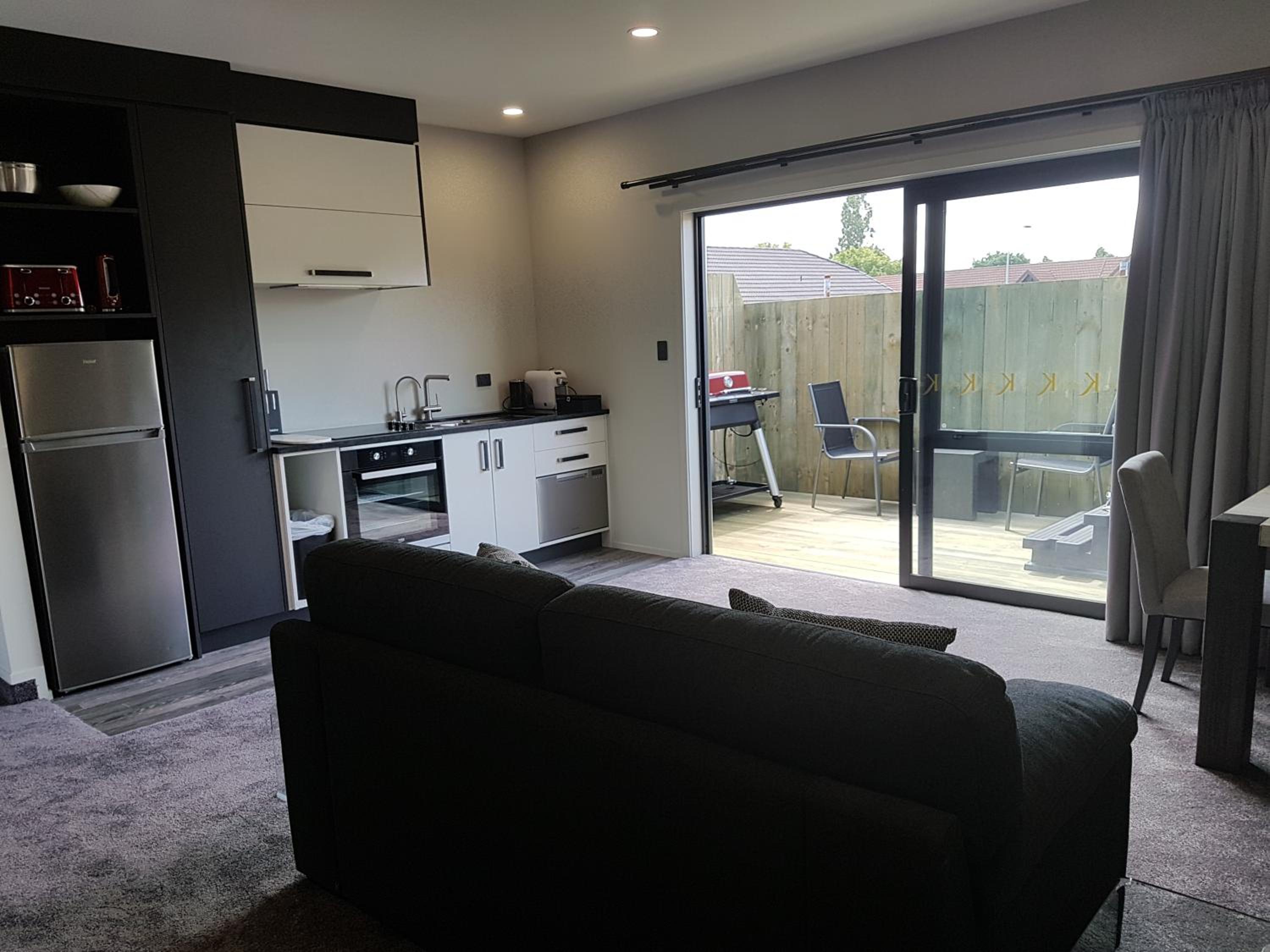 Studio Apartment photo 2