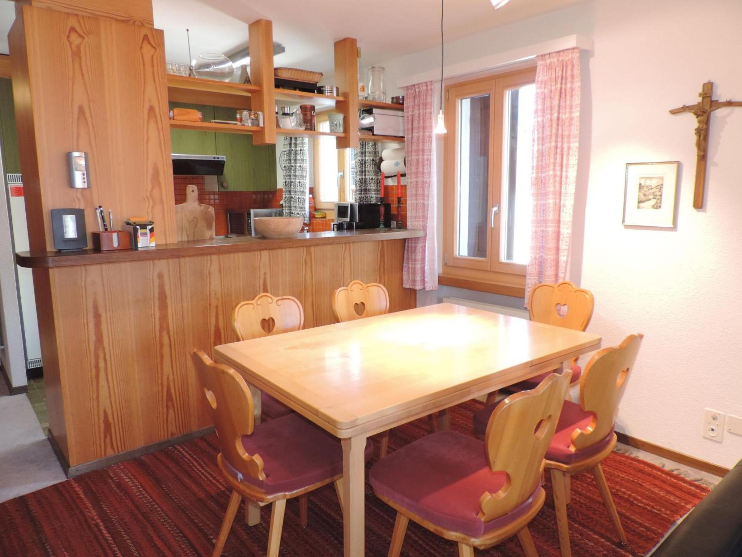 Apartment with Mountain View photo 3