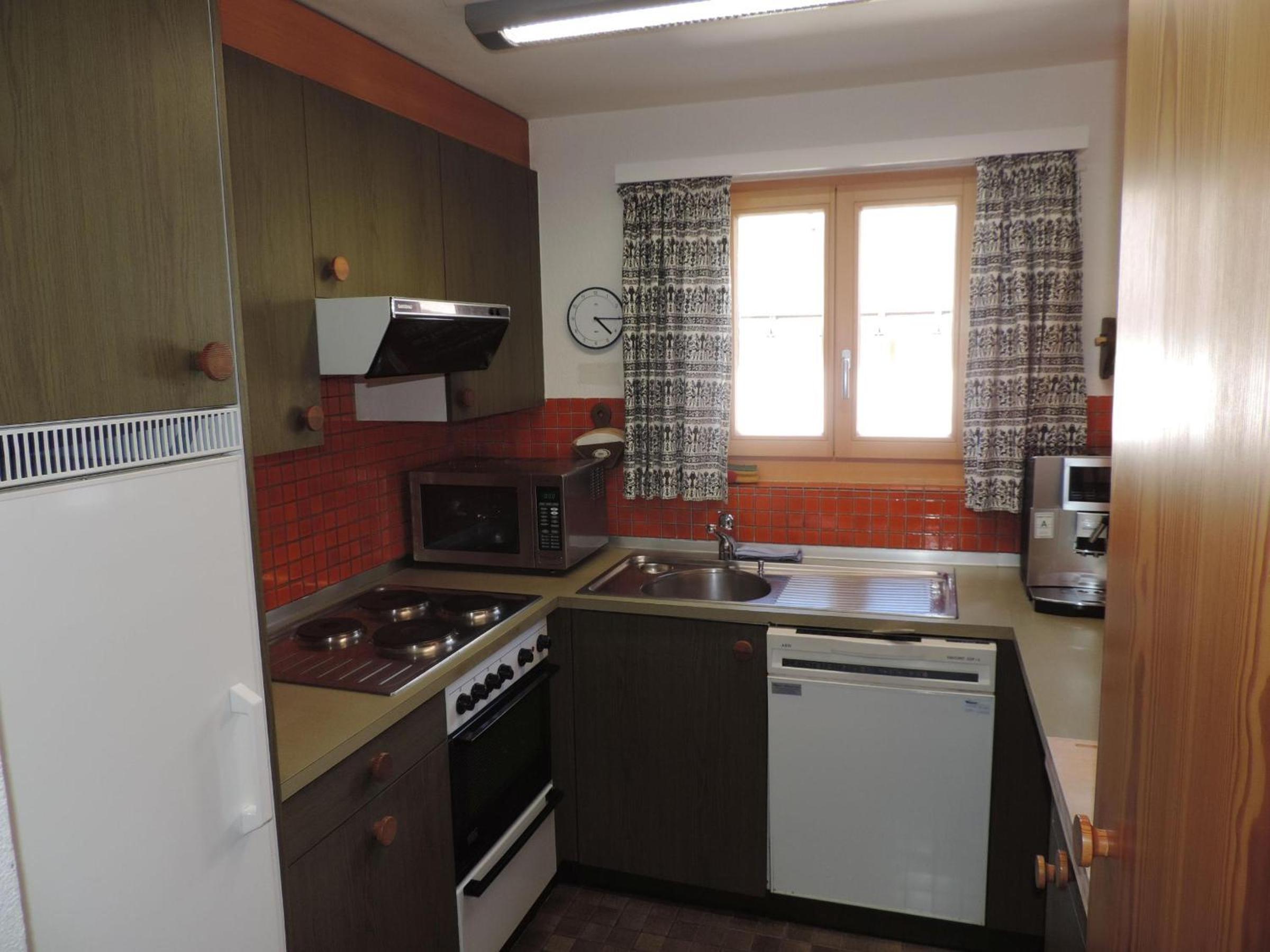 Apartment with Mountain View photo 2