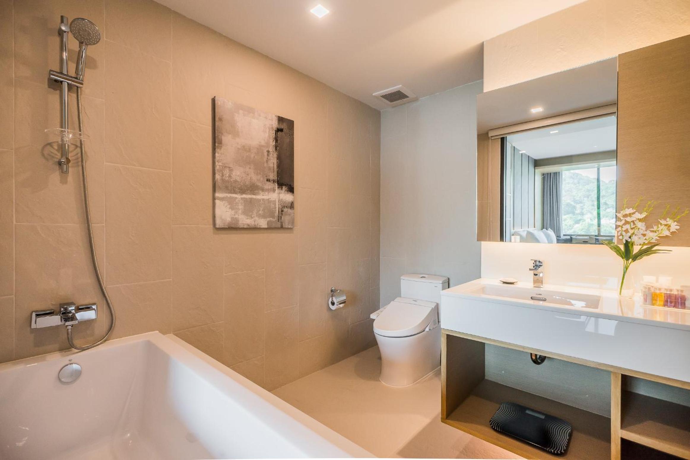 Deluxe Double or Twin Room with Ocean View photo 3