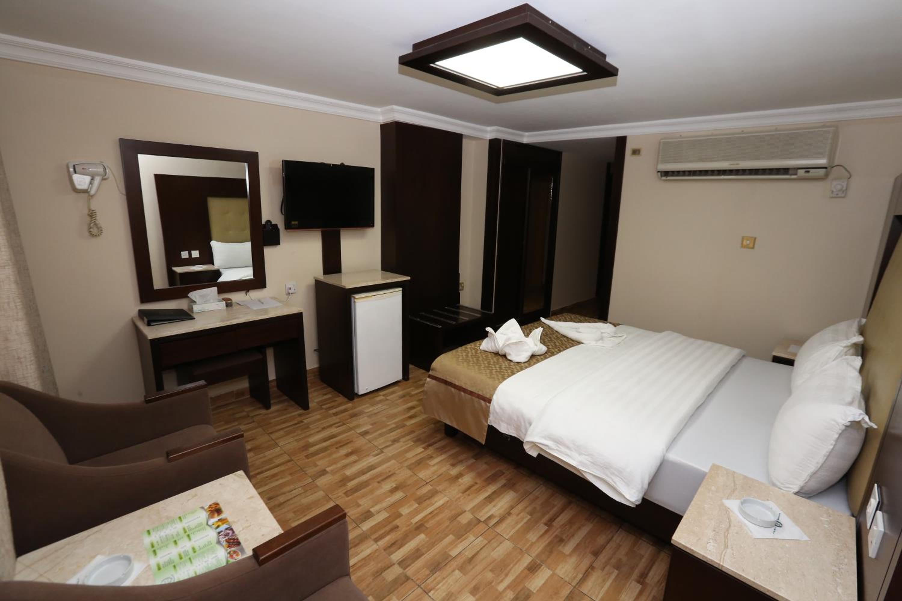 Single Room photo 3