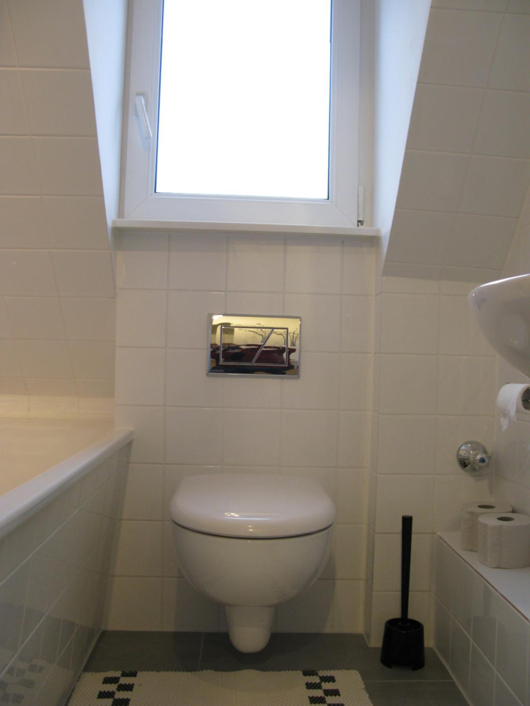 Two-Bedroom Apartment - Second Floor - Photo 9