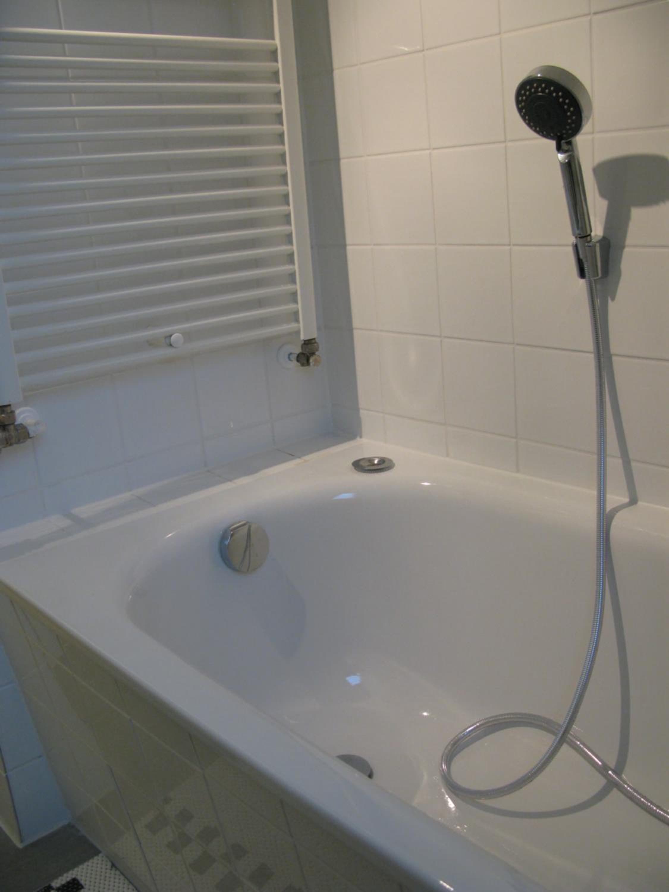 Two-Bedroom Apartment - Second Floor - Photo 13