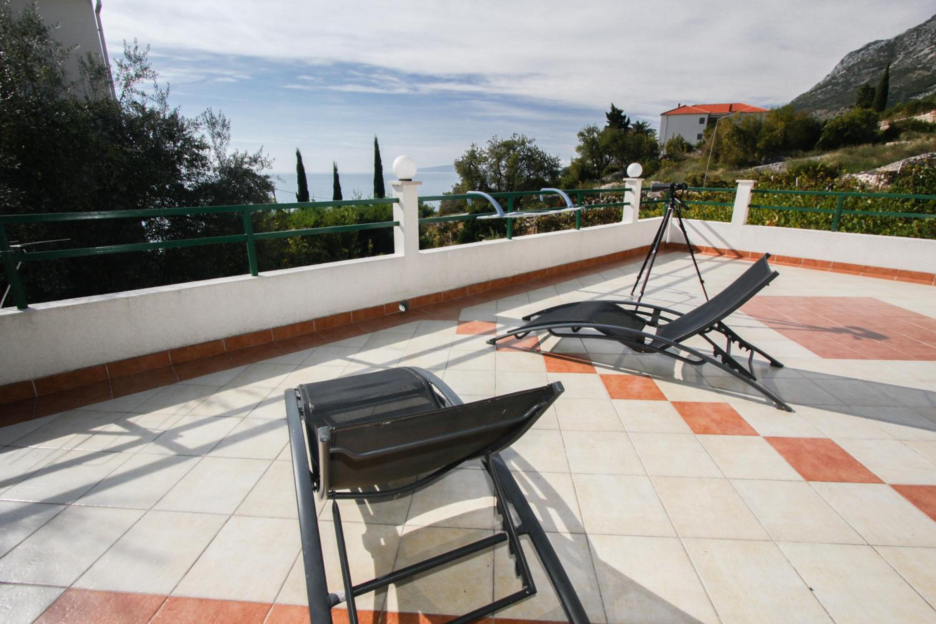 Apartment with Terrace photo 3