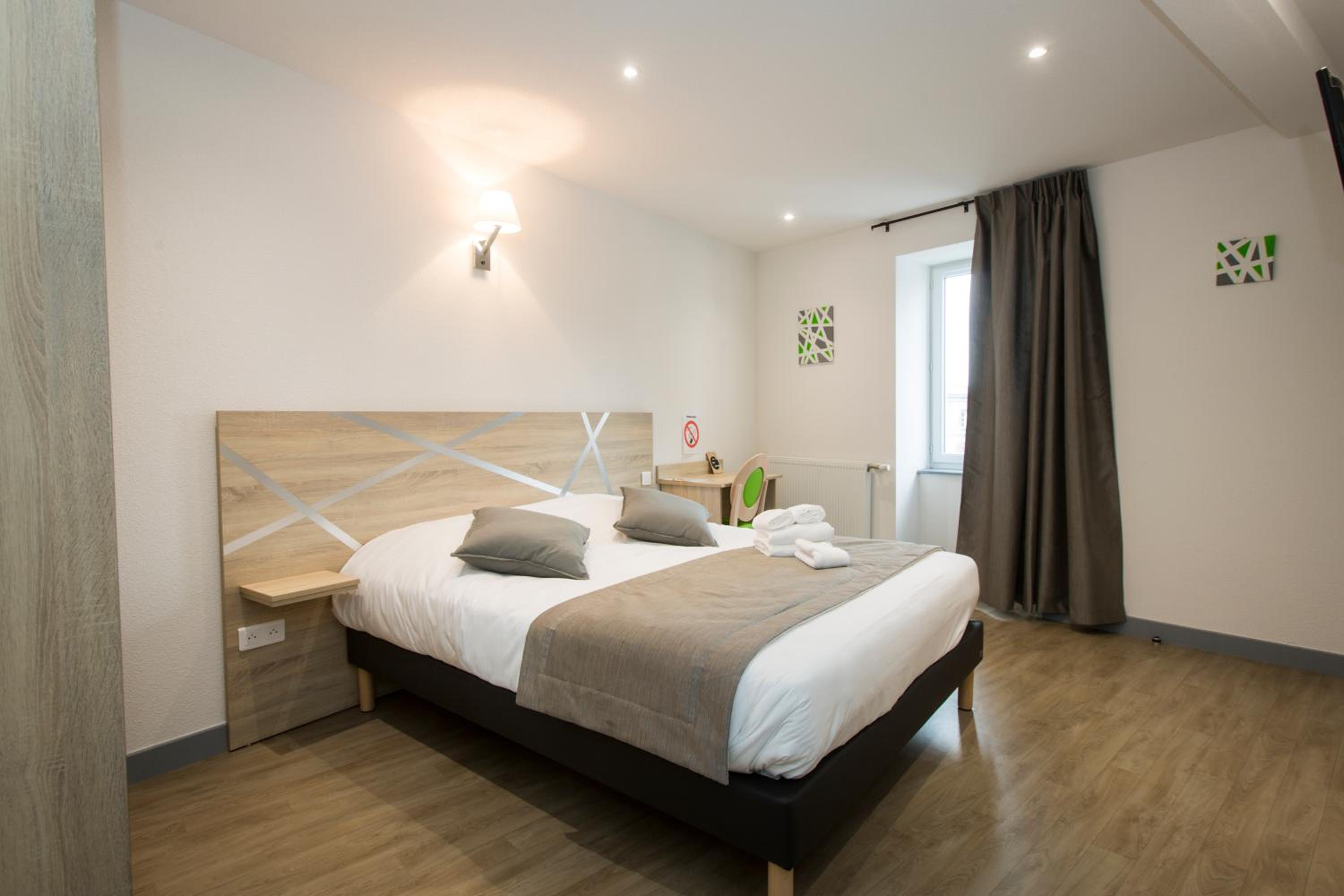 Double Room - Disability Access photo 2