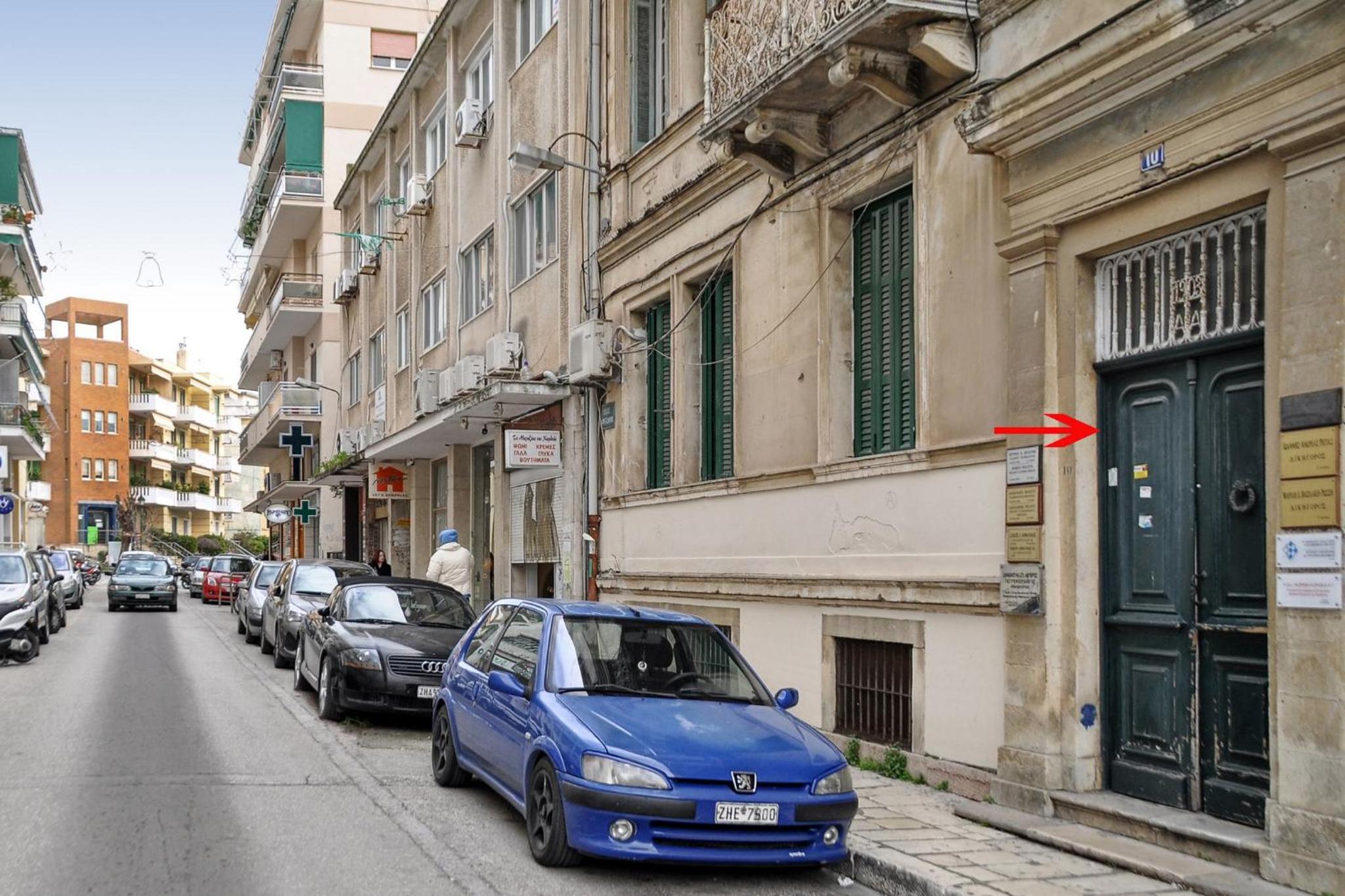 Apartment with Balcony