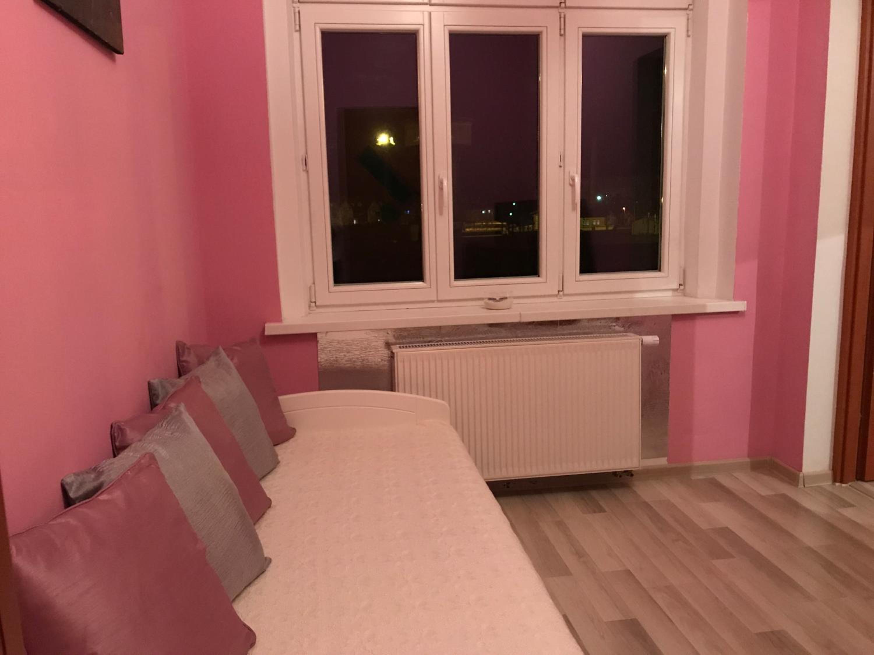 Two-Bedroom Apartment - Photo 11