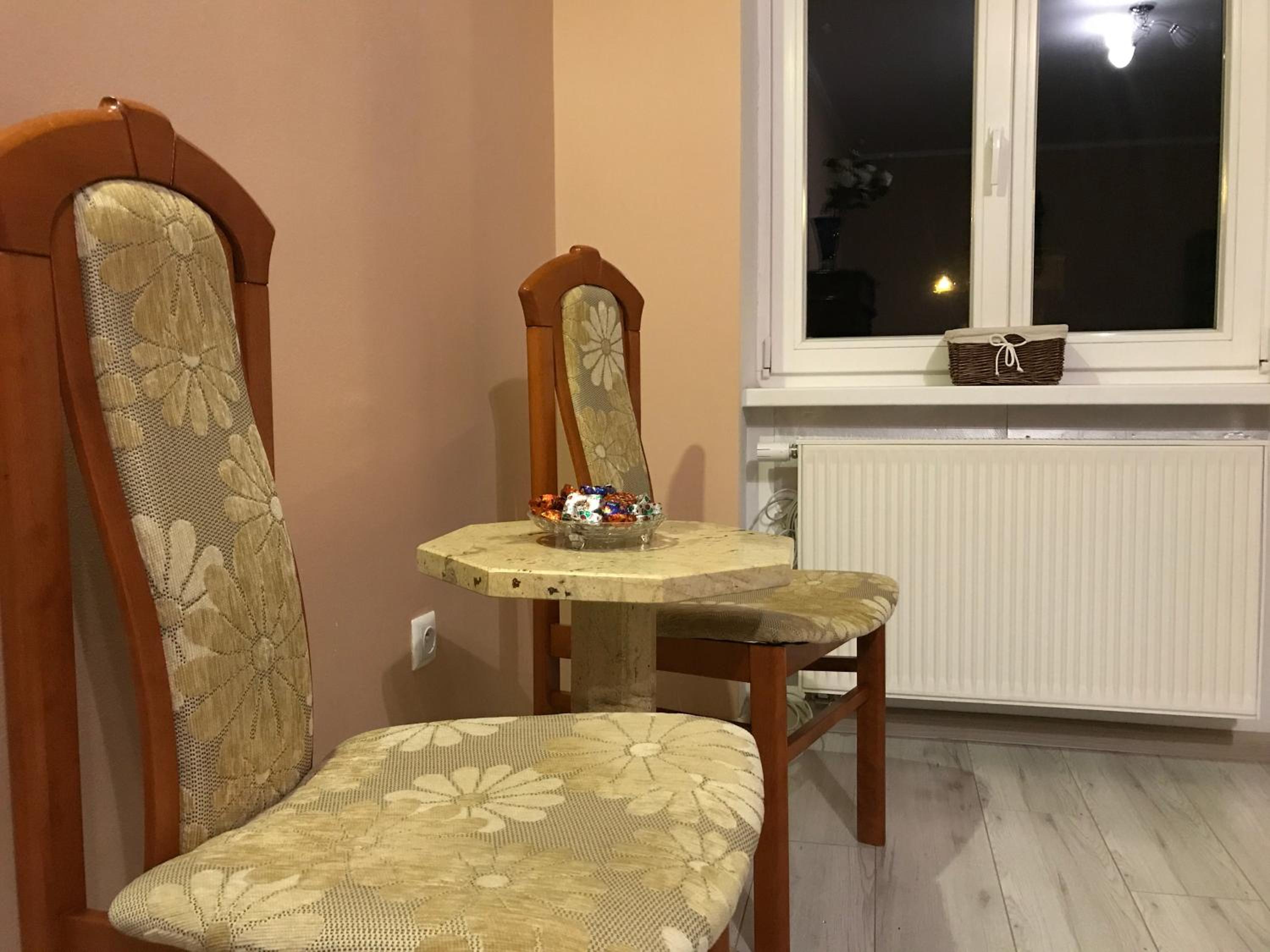 Two-Bedroom Apartment - Photo 14