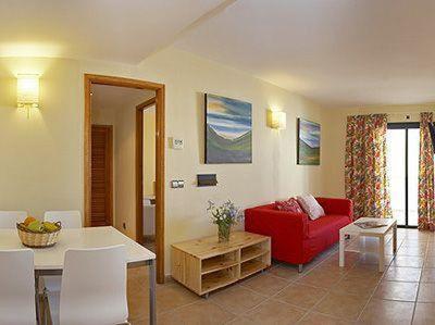 One-Bedroom Apartment (1-4 Adults) photo 2