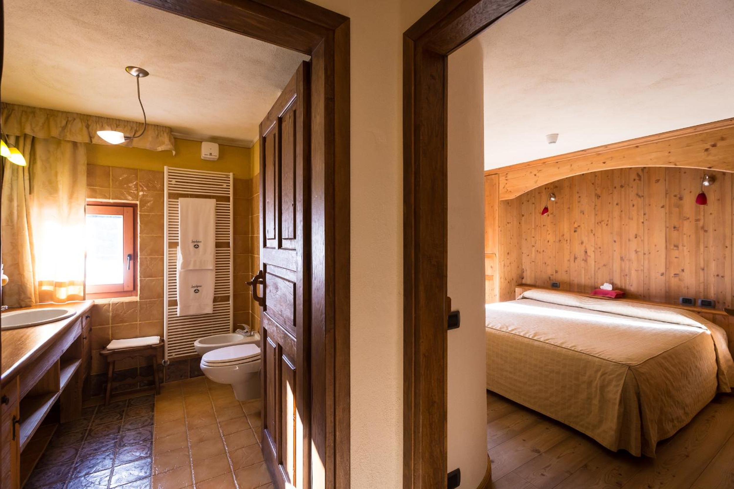 Family Suite - Photo 11