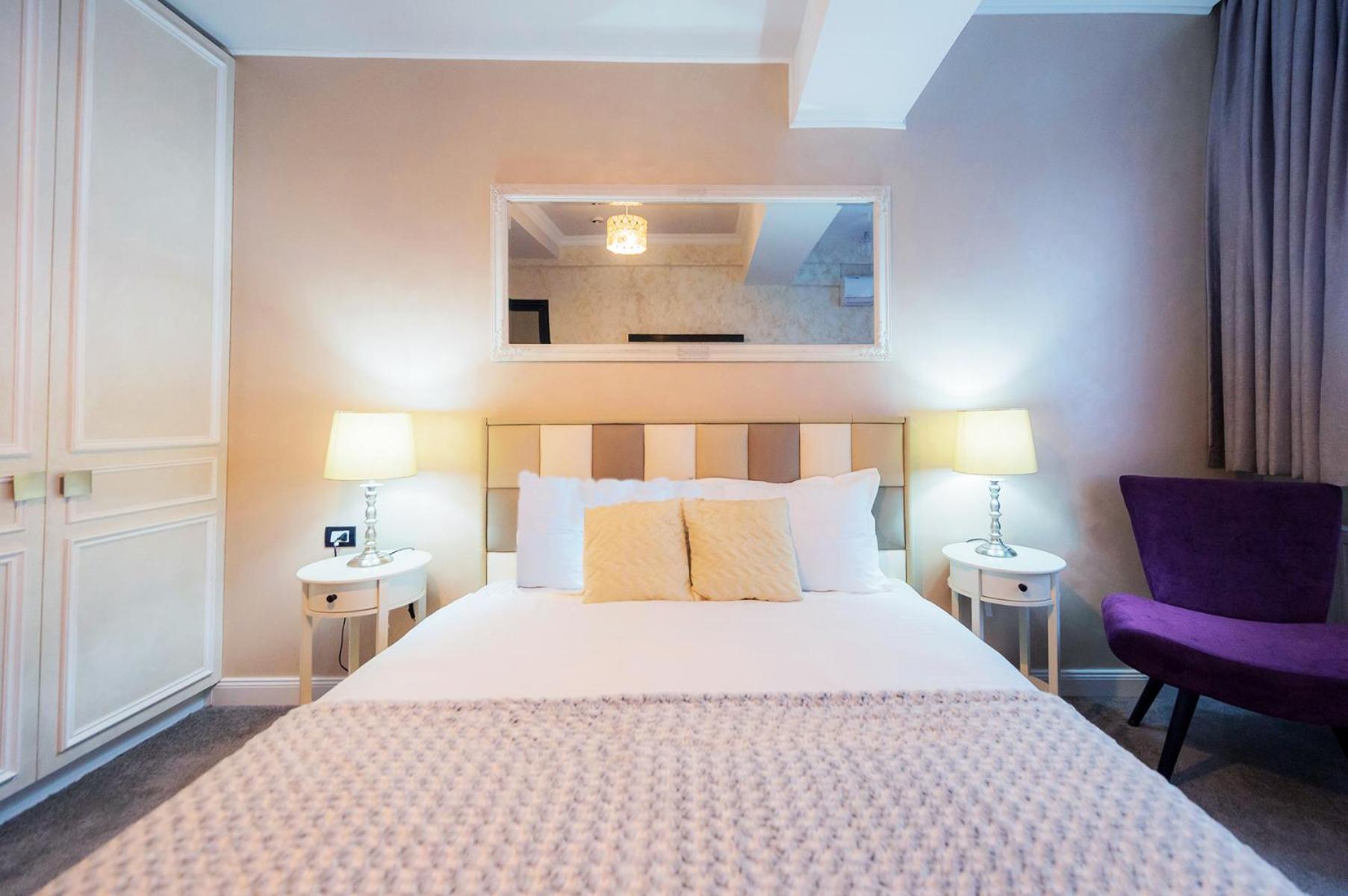 Standard Queen Room photo 1