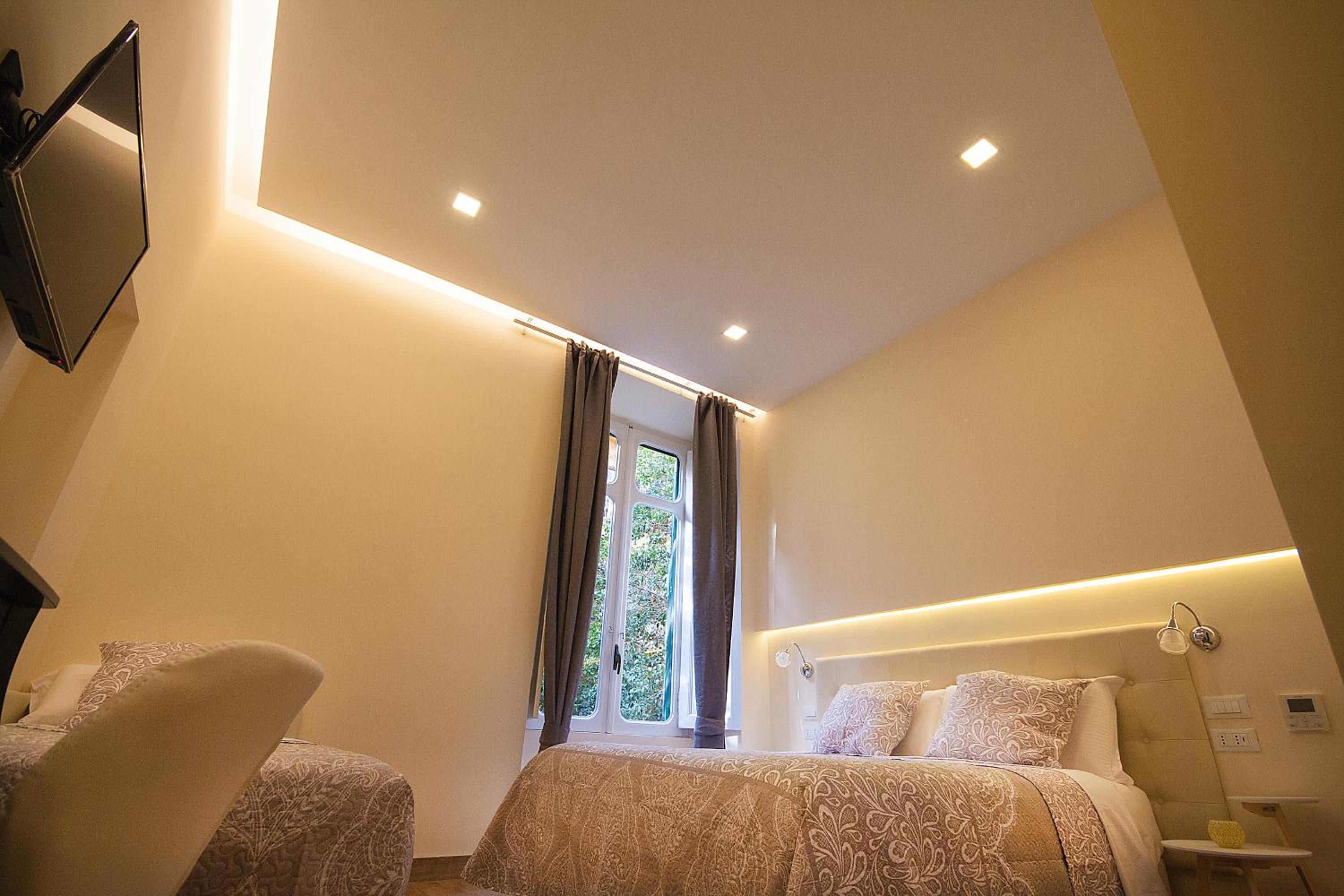 Standard Triple Room photo 3