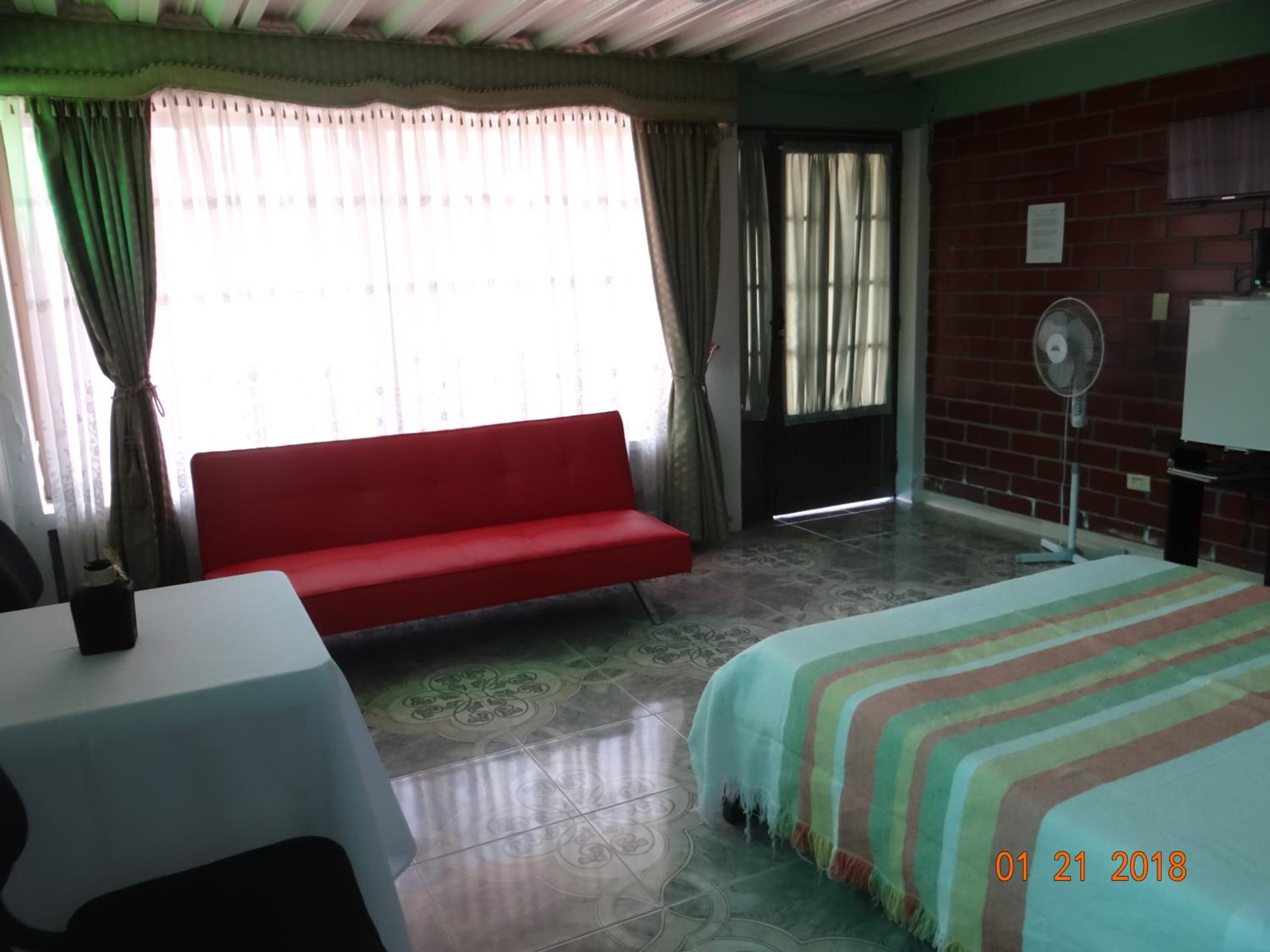 Triple Room with Pool View photo 3