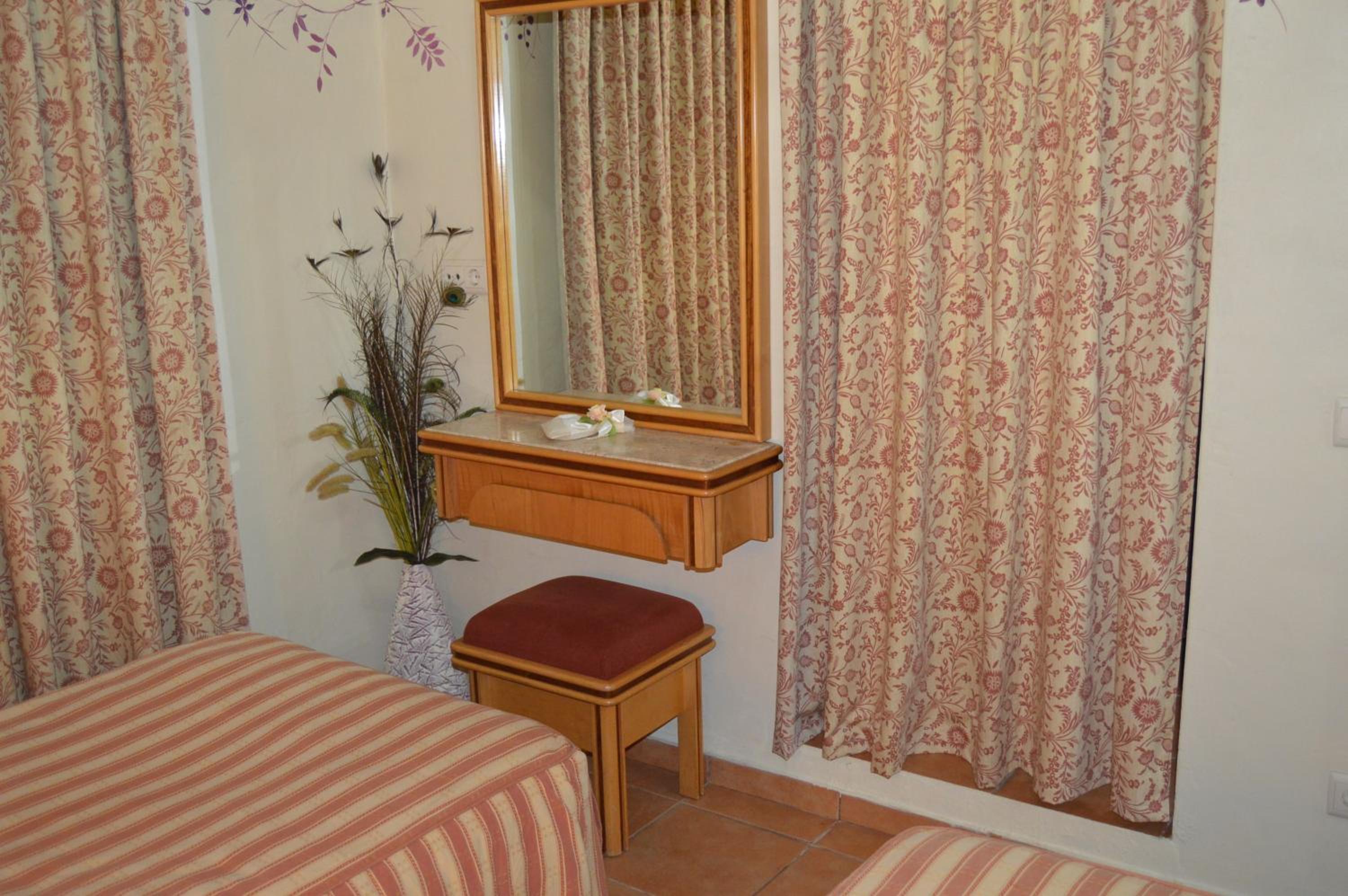 Villa photo 3