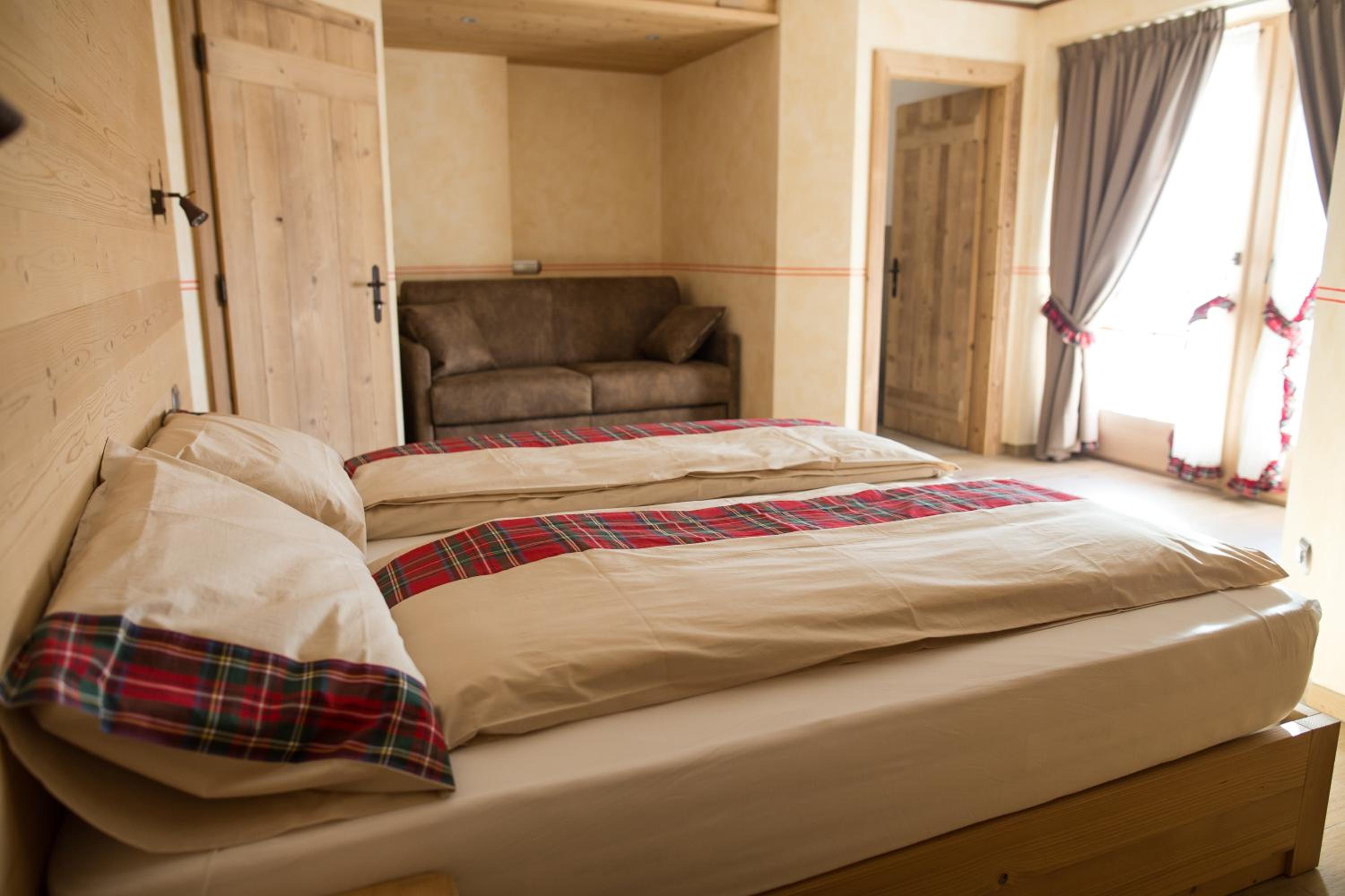 Triple Room with Mountain View photo 2