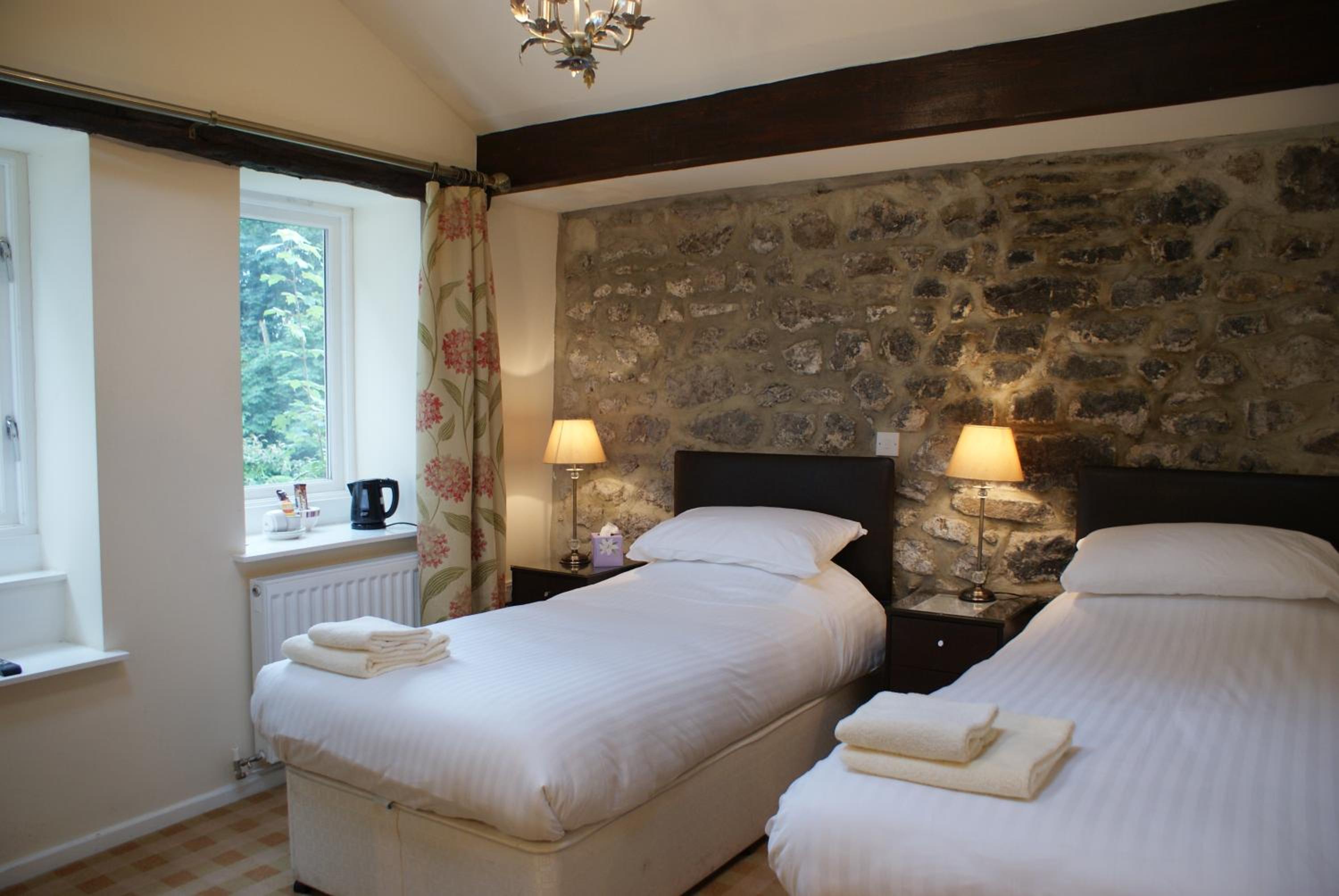 Standard Double or Twin Room photo 2