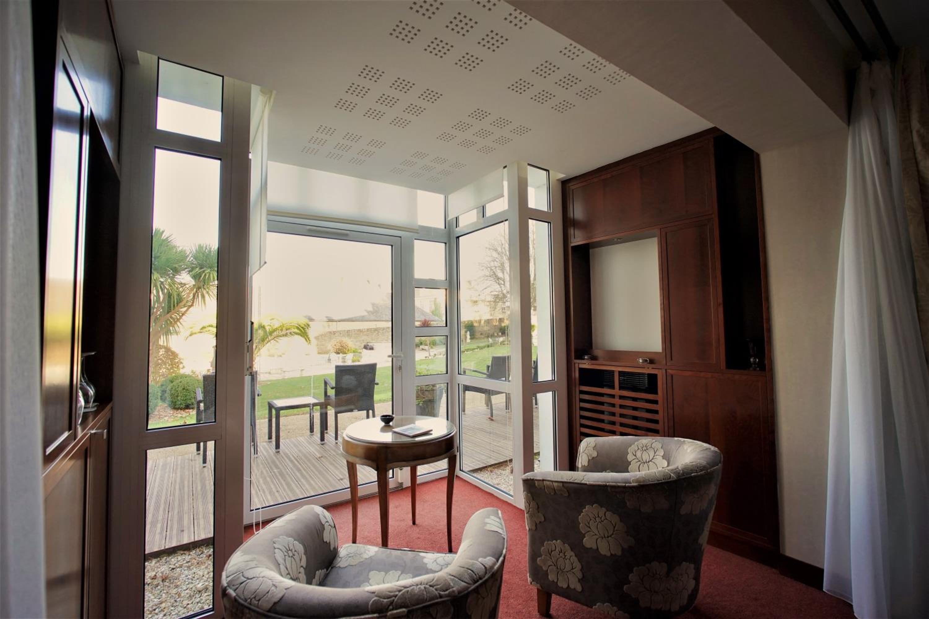 Double Room with Sea View photo 3
