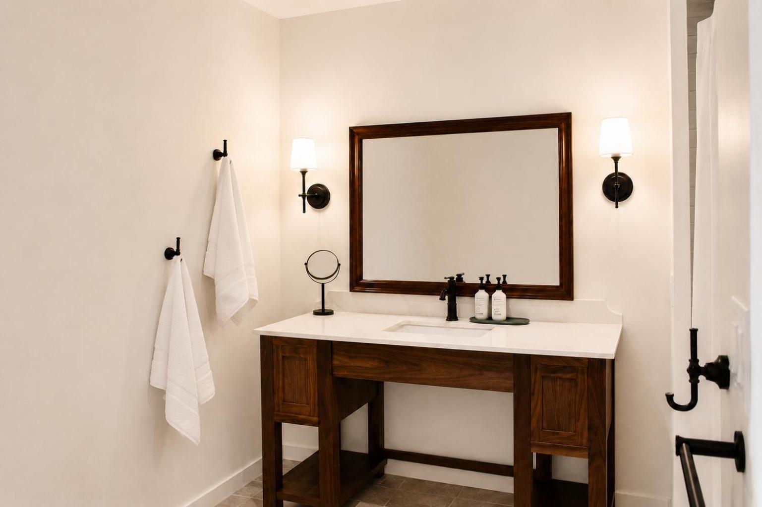 Double Room - Disability Access photo 2