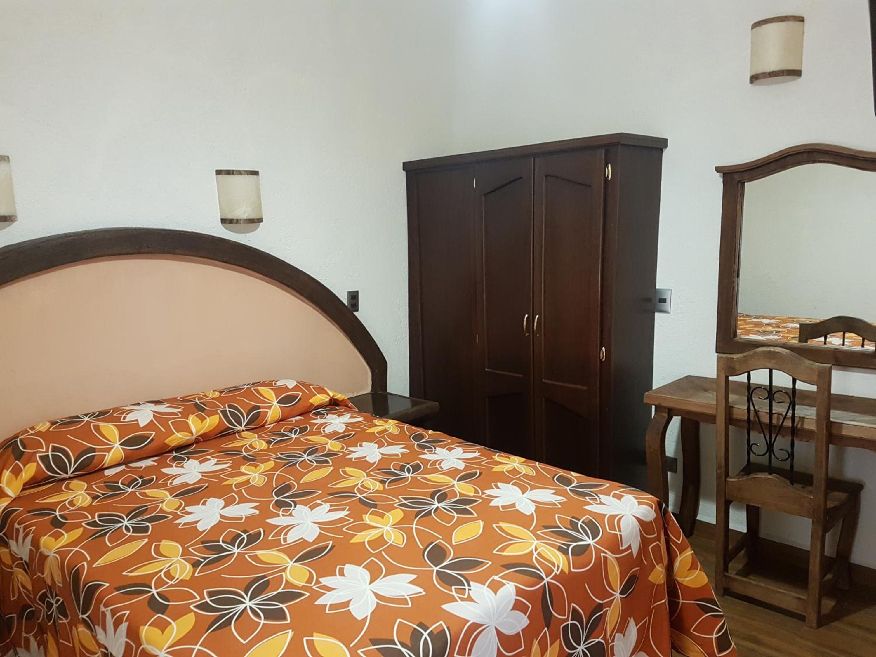 Double Room - Photo 1