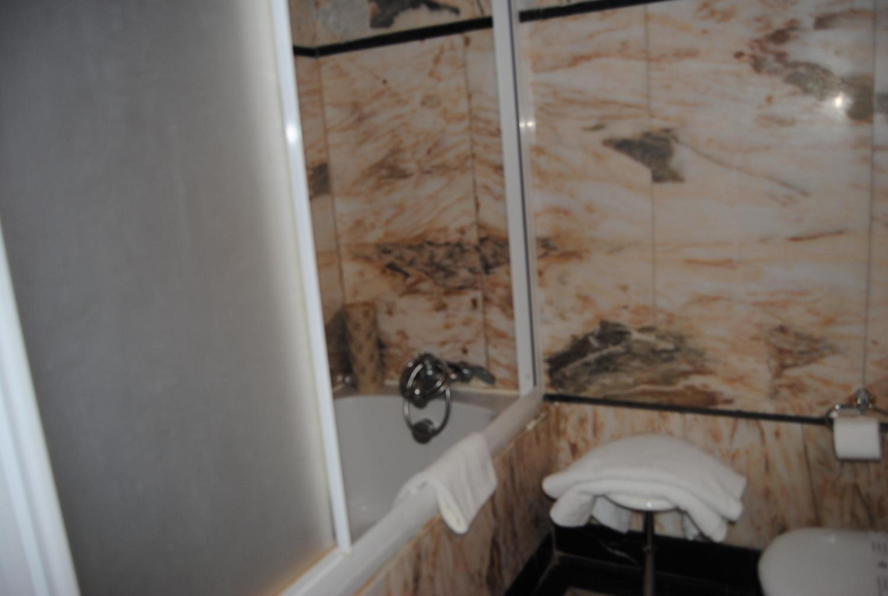 Super Deluxe Double Room - Photo 24
