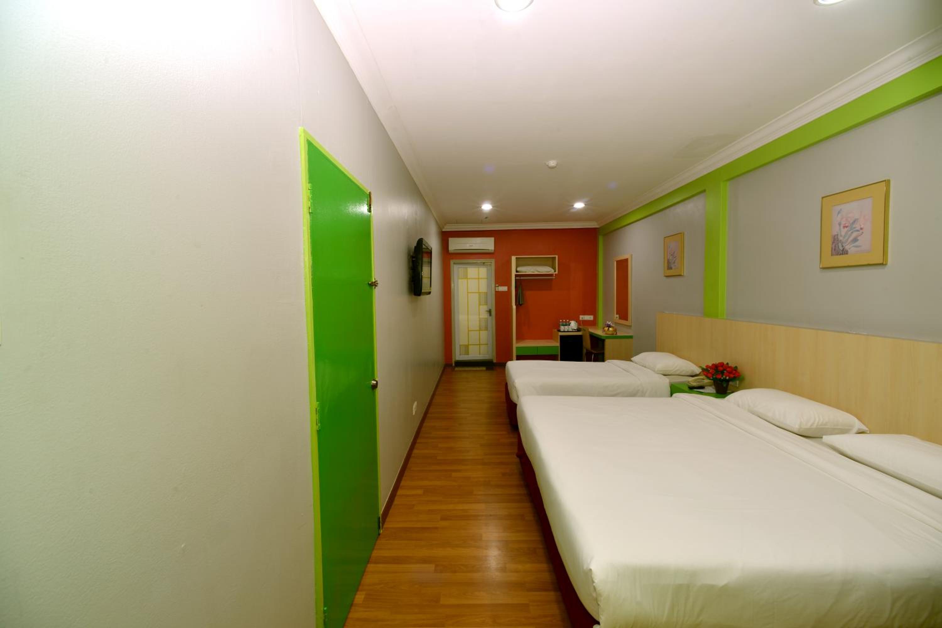 Premium Family-3 Room - Photo 9
