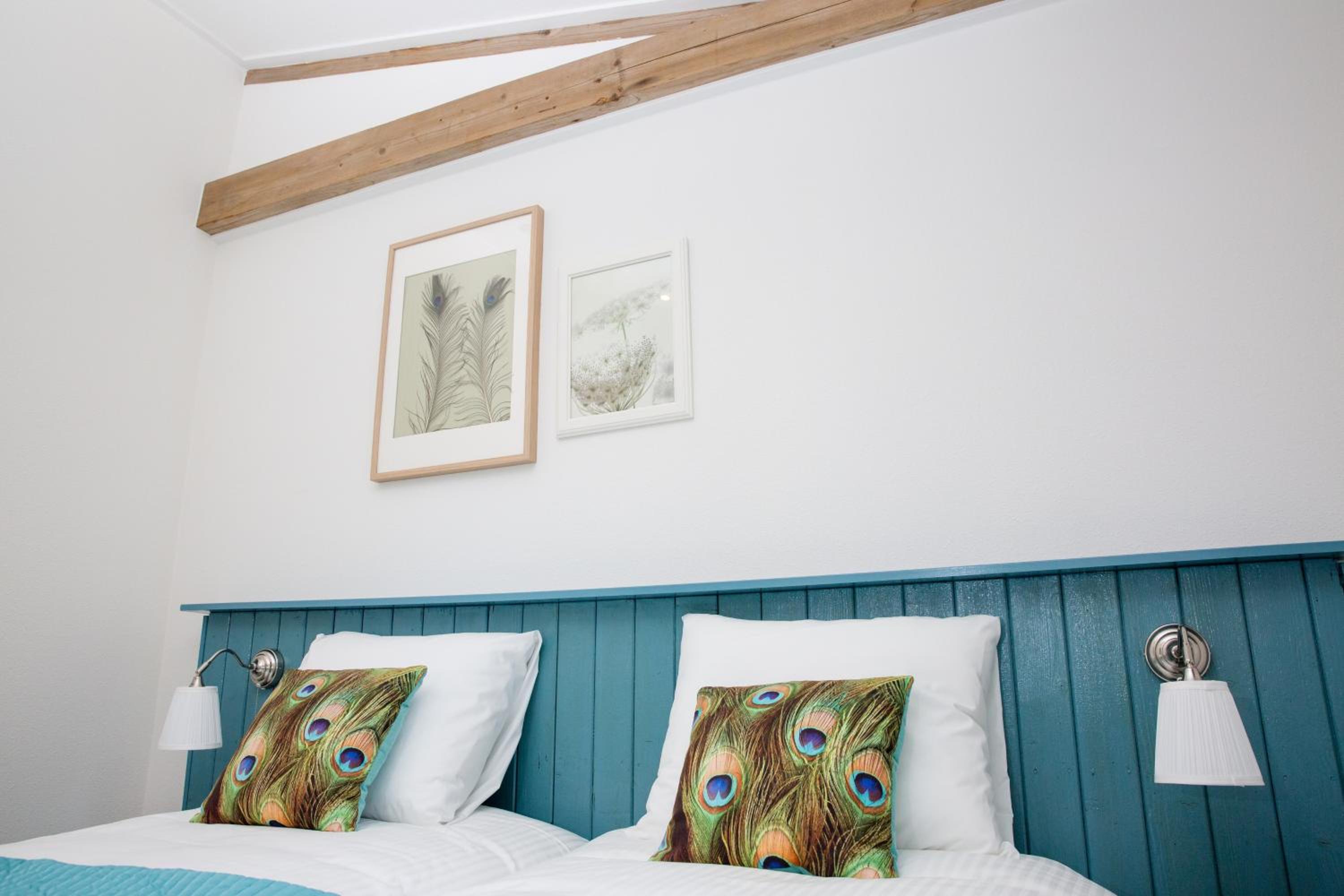 Studio Apartment - Photo 12