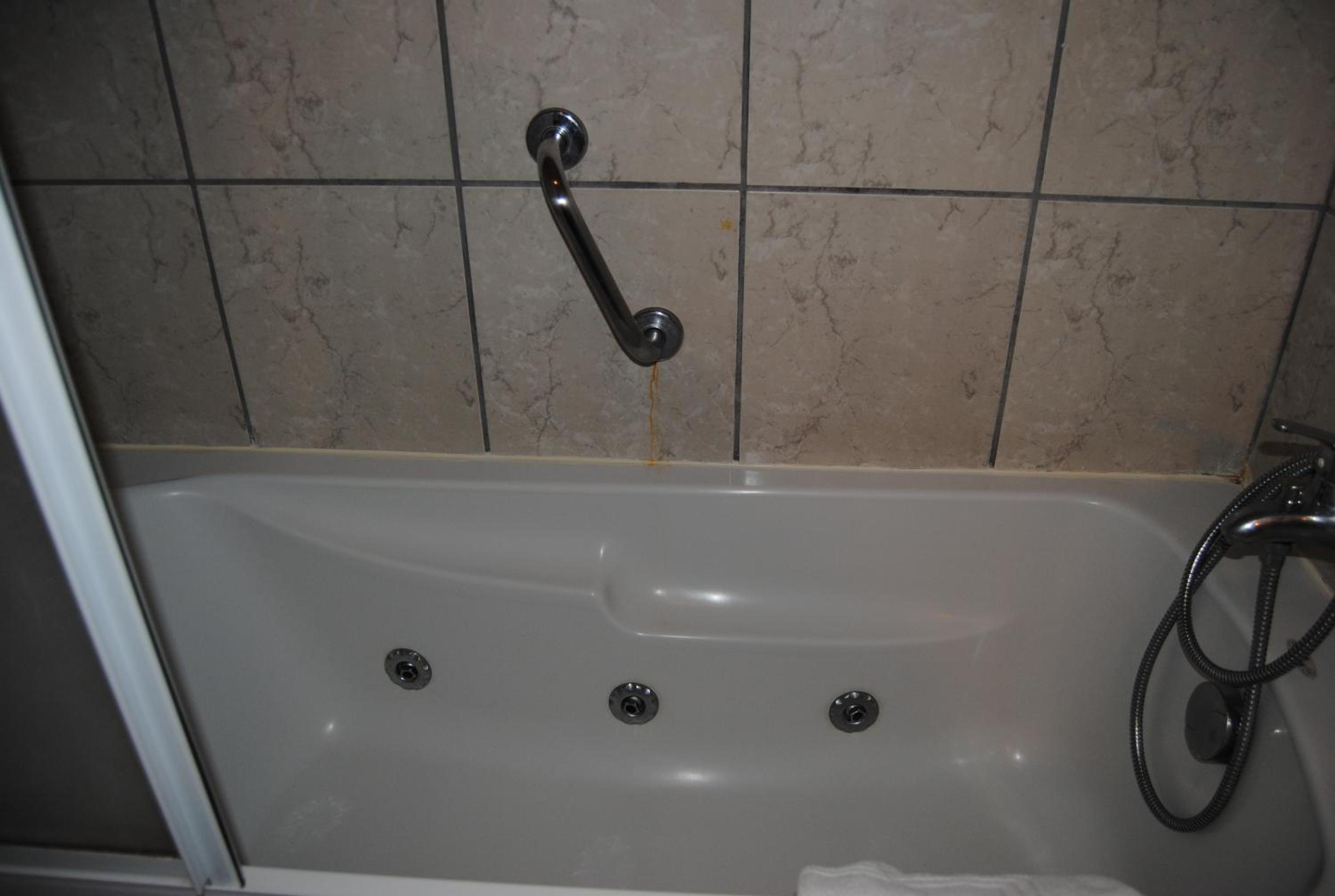 Super Deluxe Double Room - Photo 16