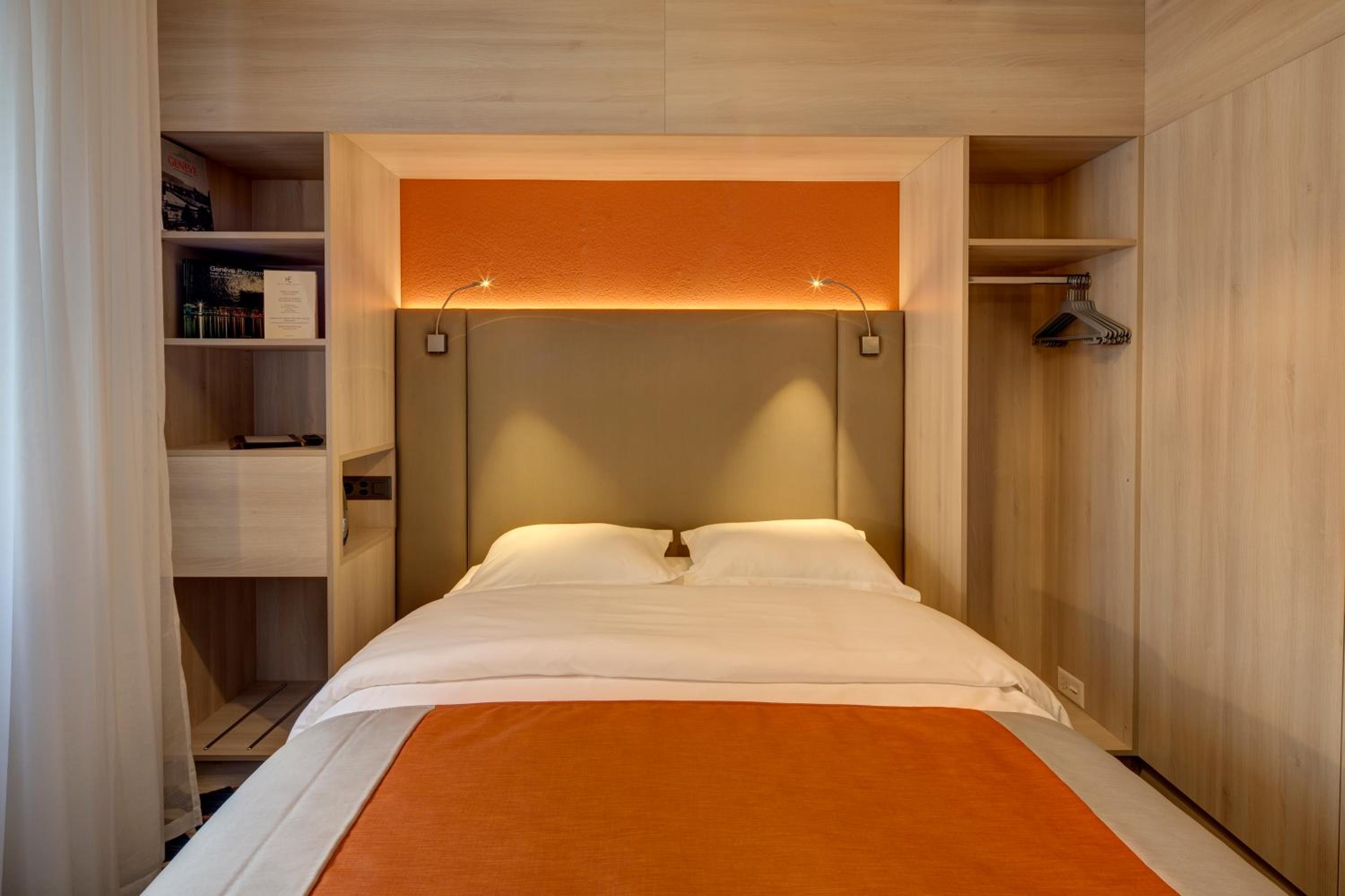 Single Room photo 3