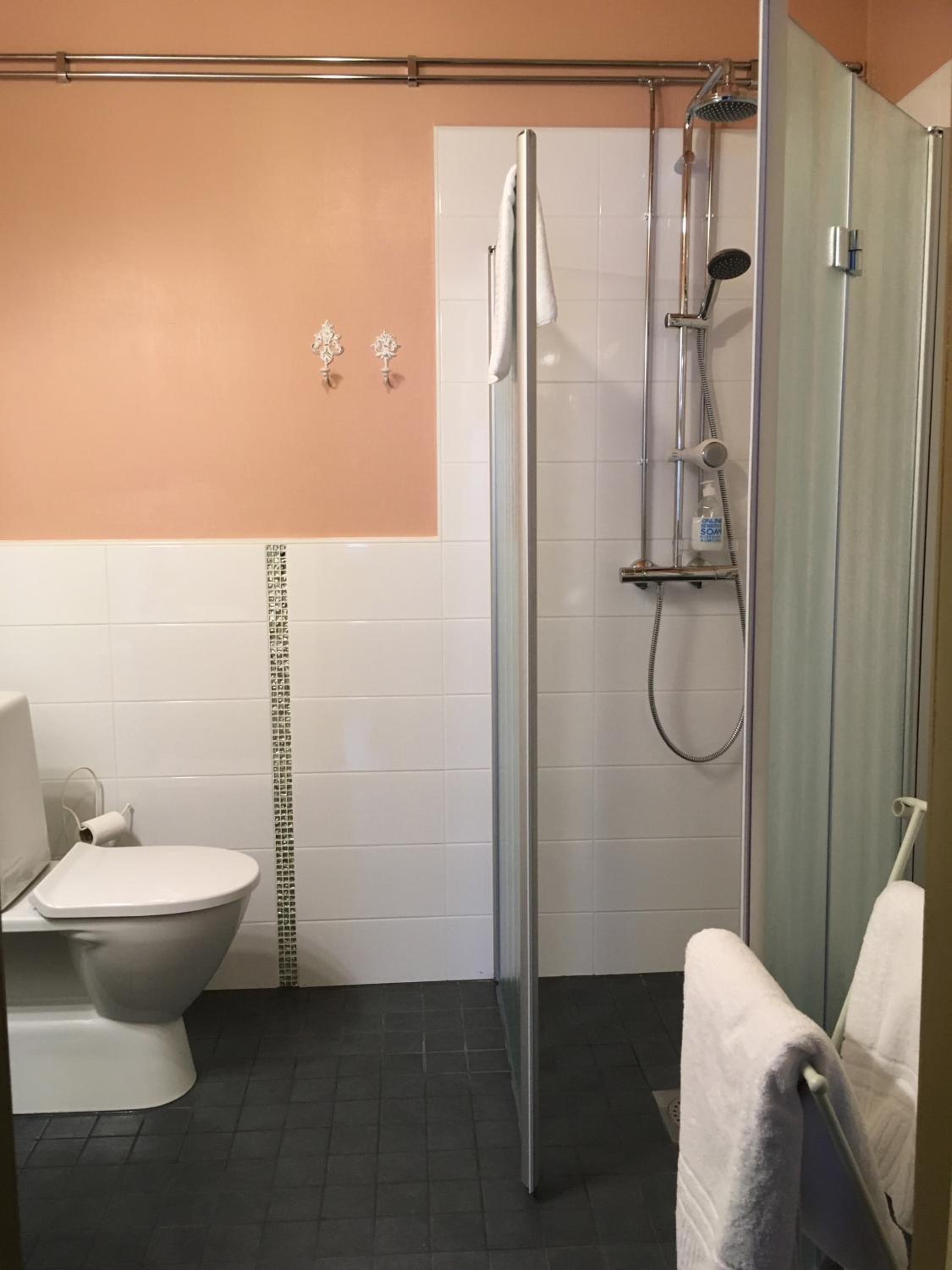 Double Room with Garden View - Photo 6