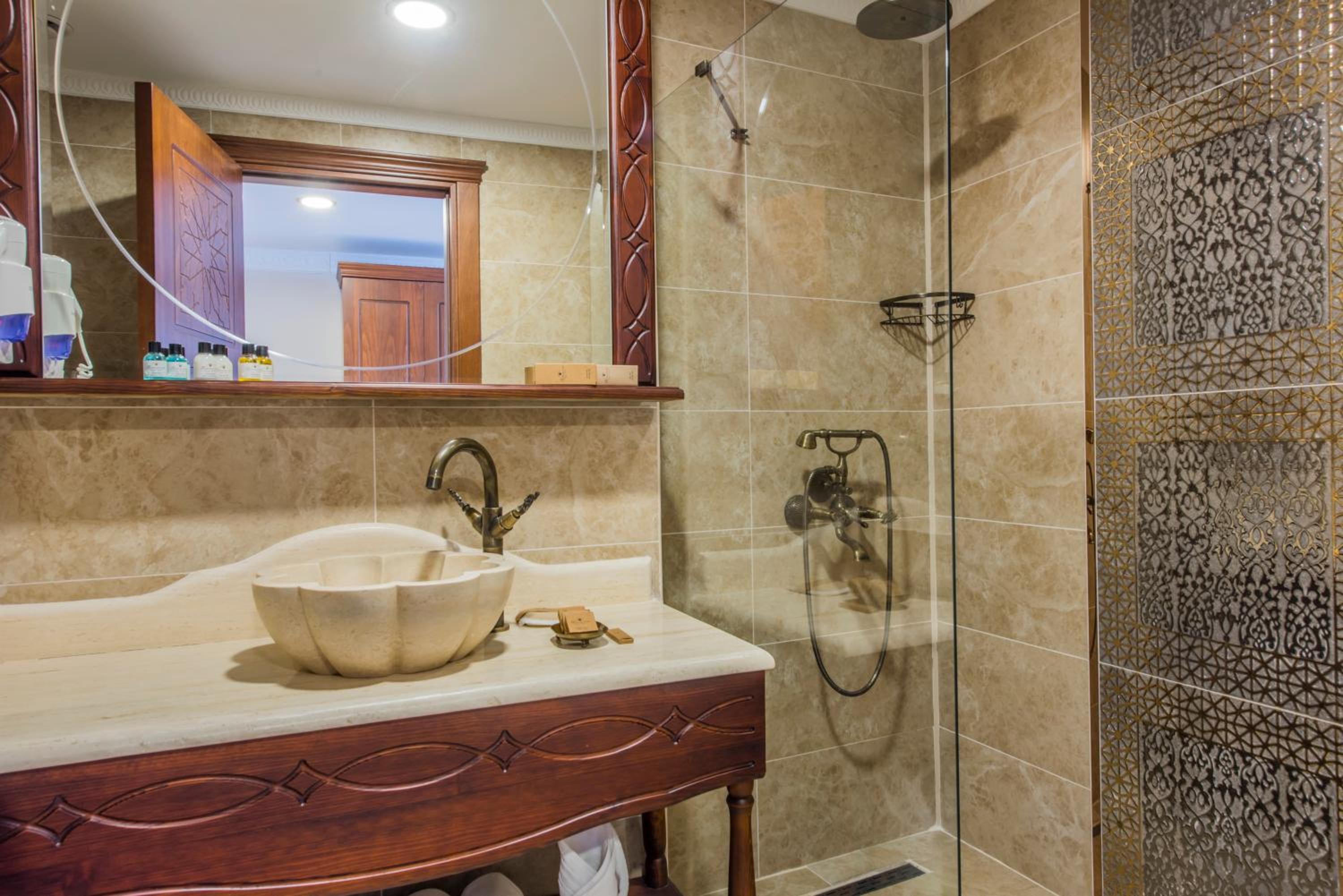 Standard Double or Twin Room with View photo 2