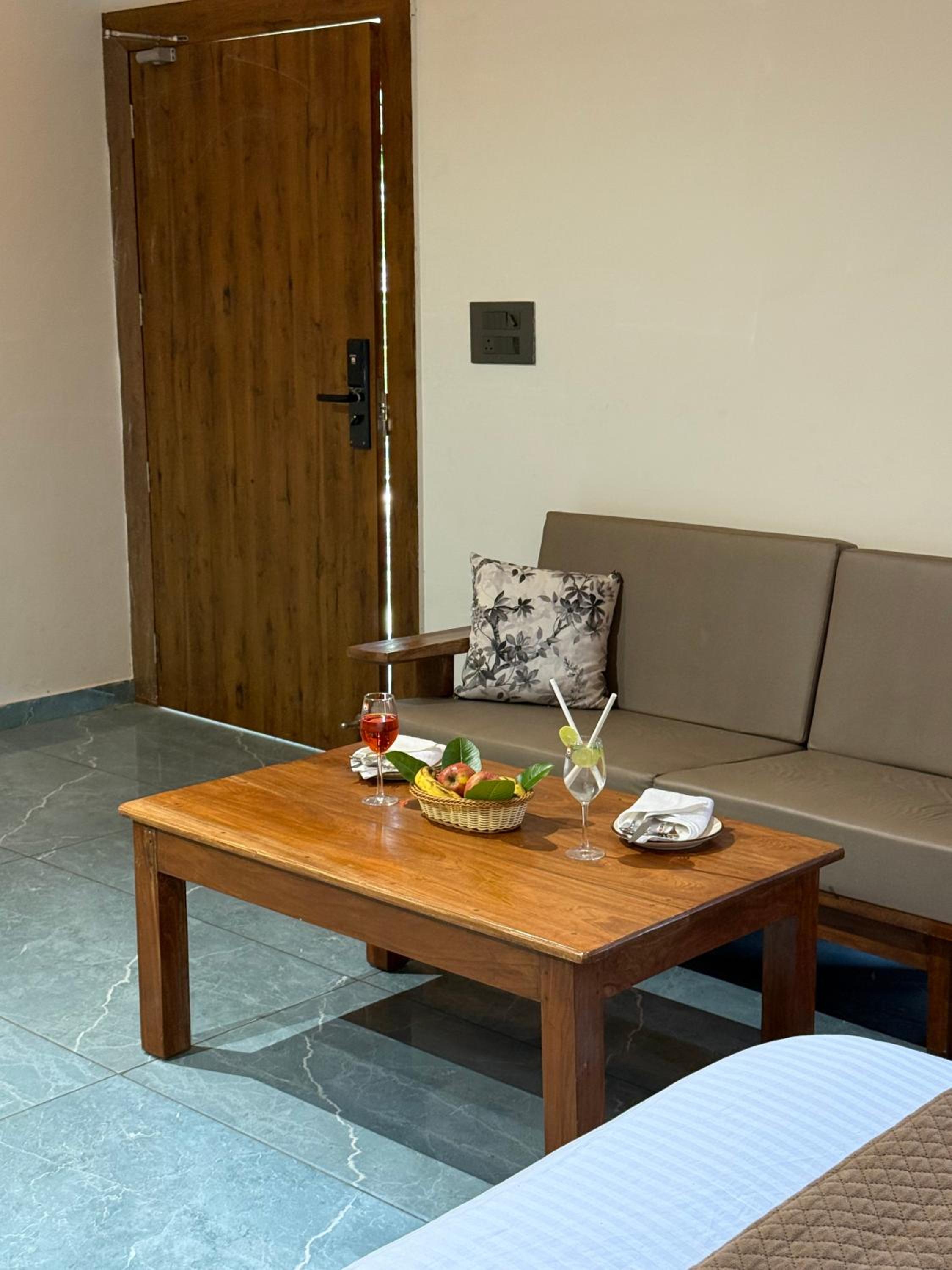 Suite with Mountain View photo 3