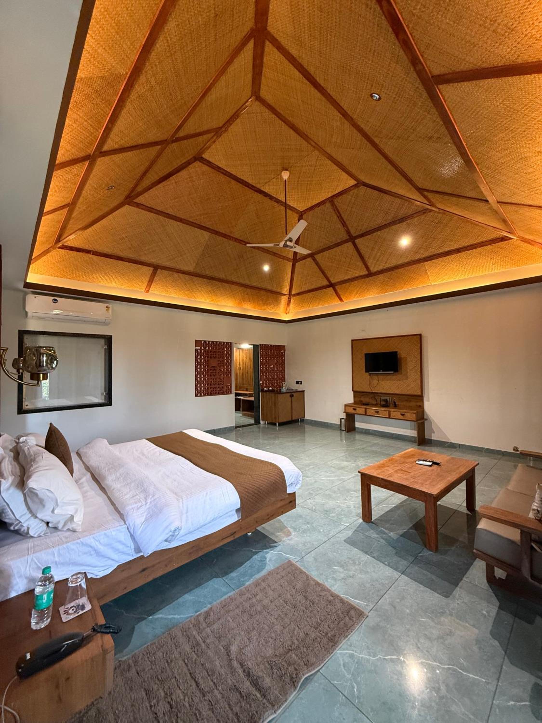 Suite with Mountain View photo 1